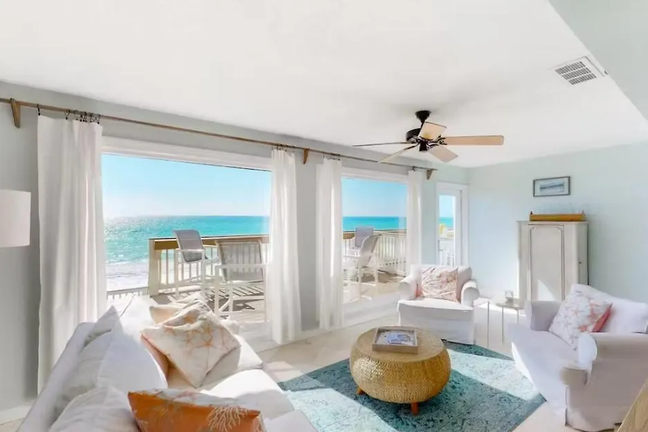 Holiday home Reef # 4 Gorgeous Beachfront Townhome Sleeps 8 Destin