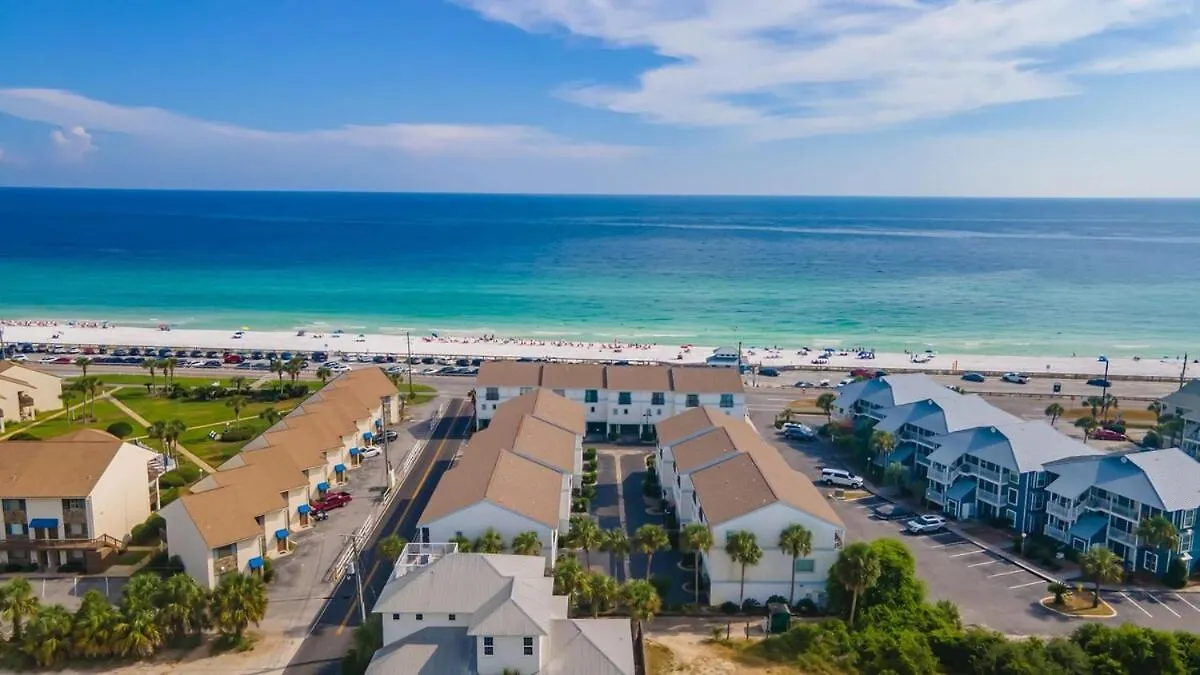 Summit At Topsail 1011