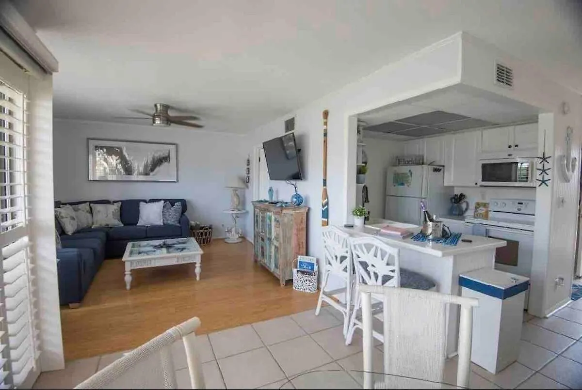 Nobles Nest In * Destin