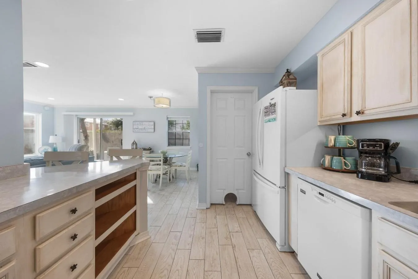 Destination 201 Apartment *