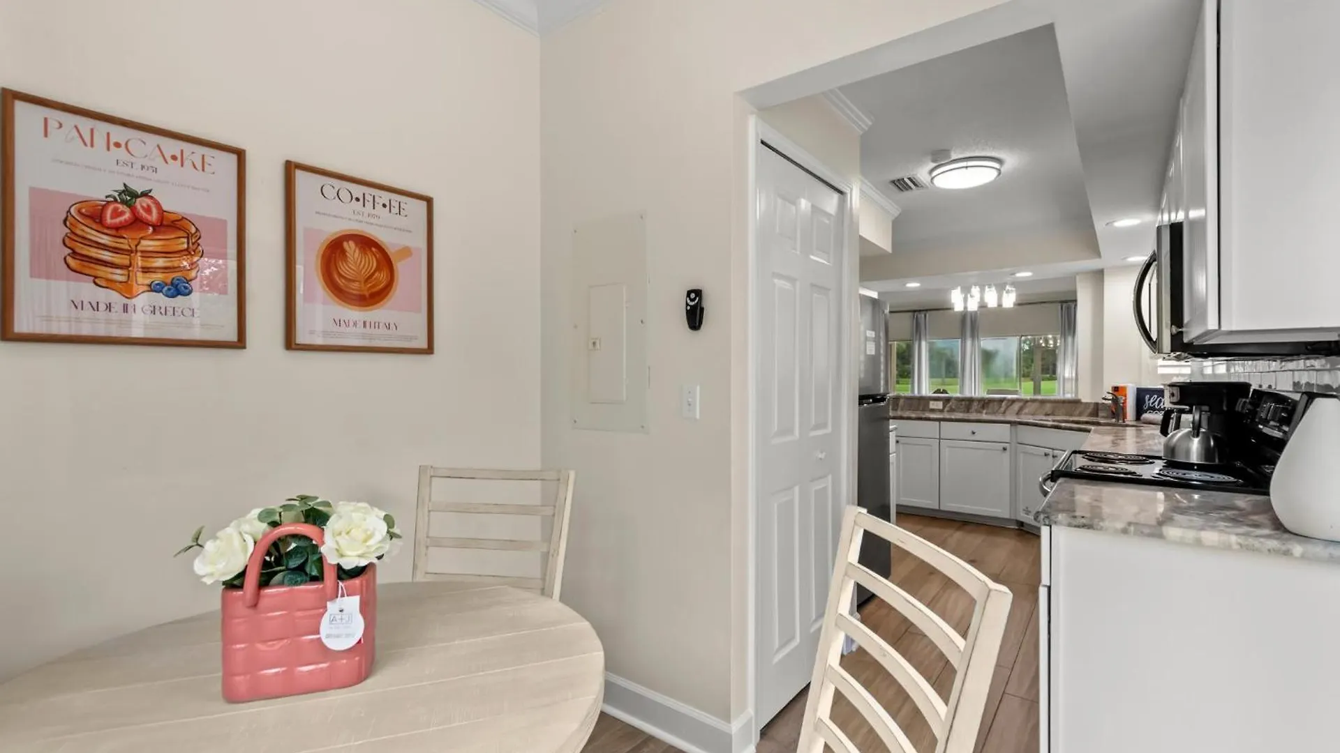 Tivoli 5232 Holiday home