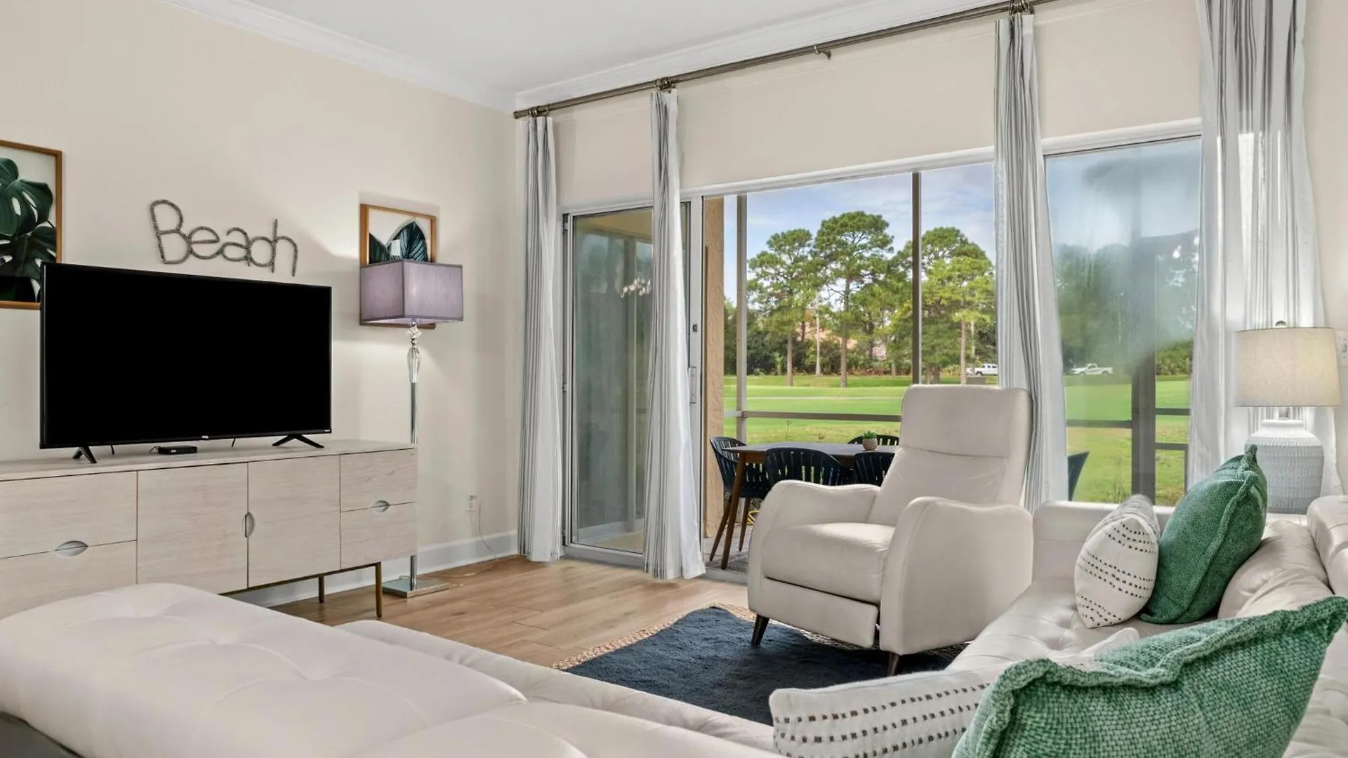 Tivoli 5232 Holiday home *