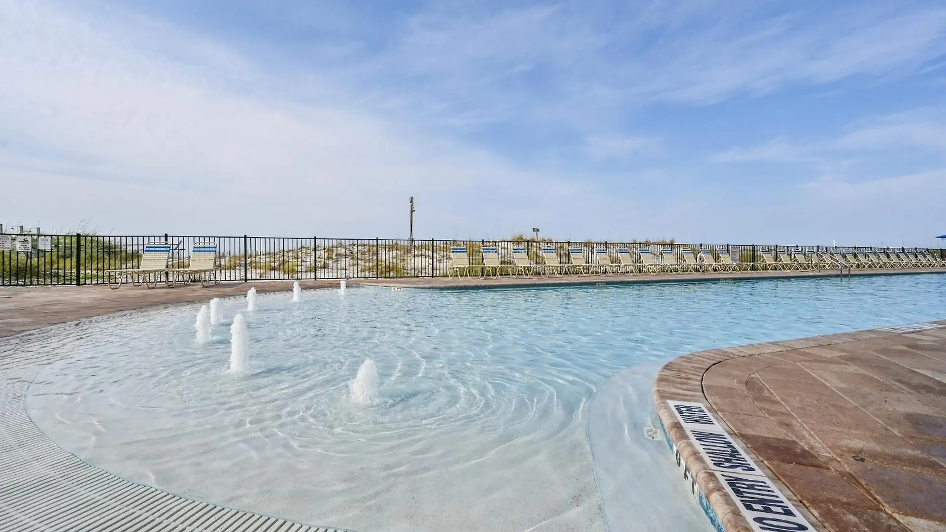 Pelican Aparthotel Destin