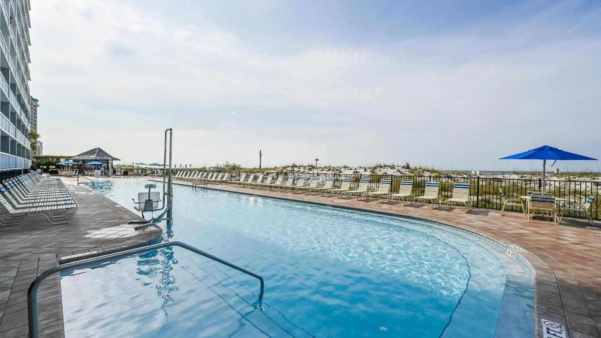 Pelican 3*
