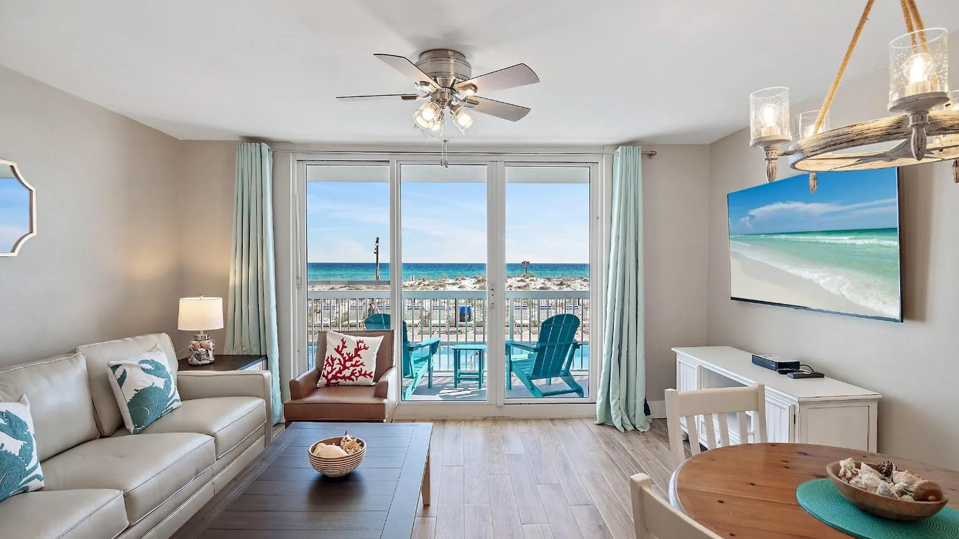 Pelican 3* Destin