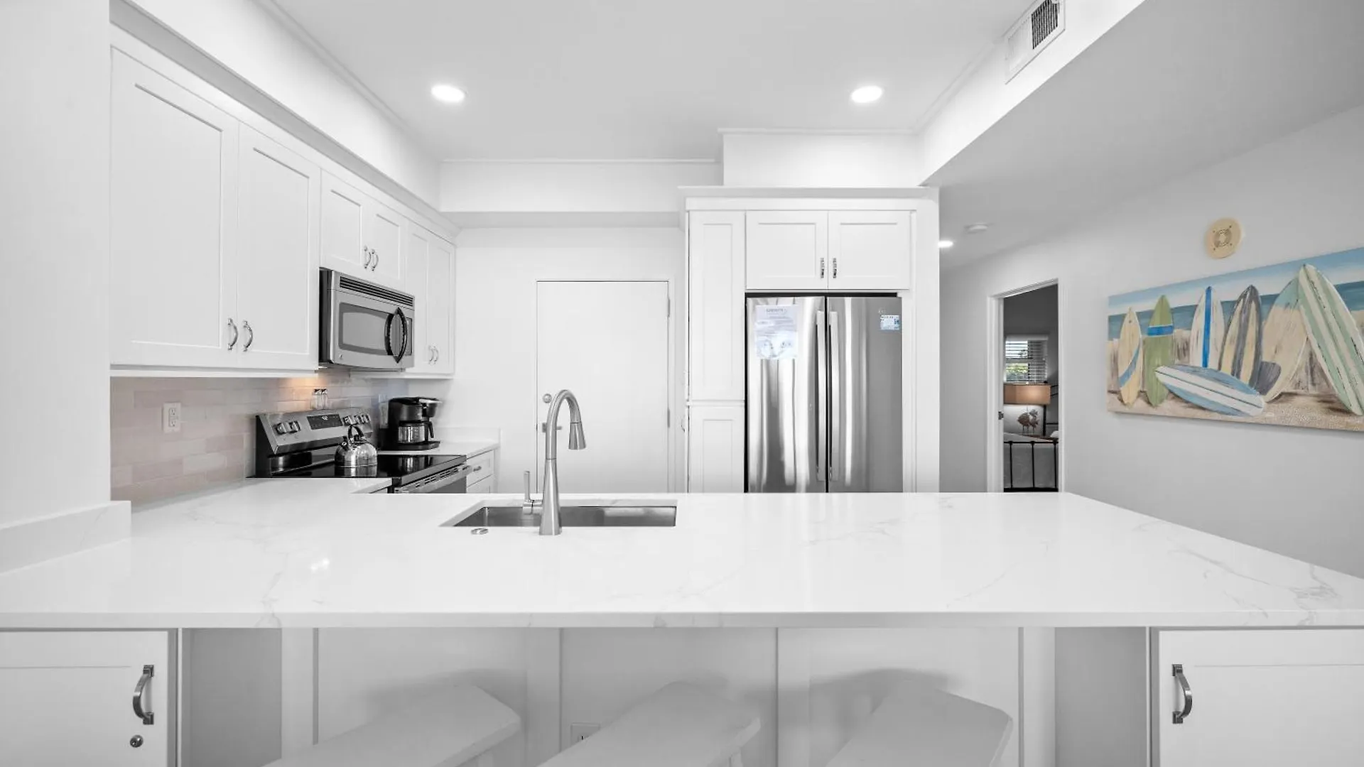 Tides 204-205 Lockout Holiday home *