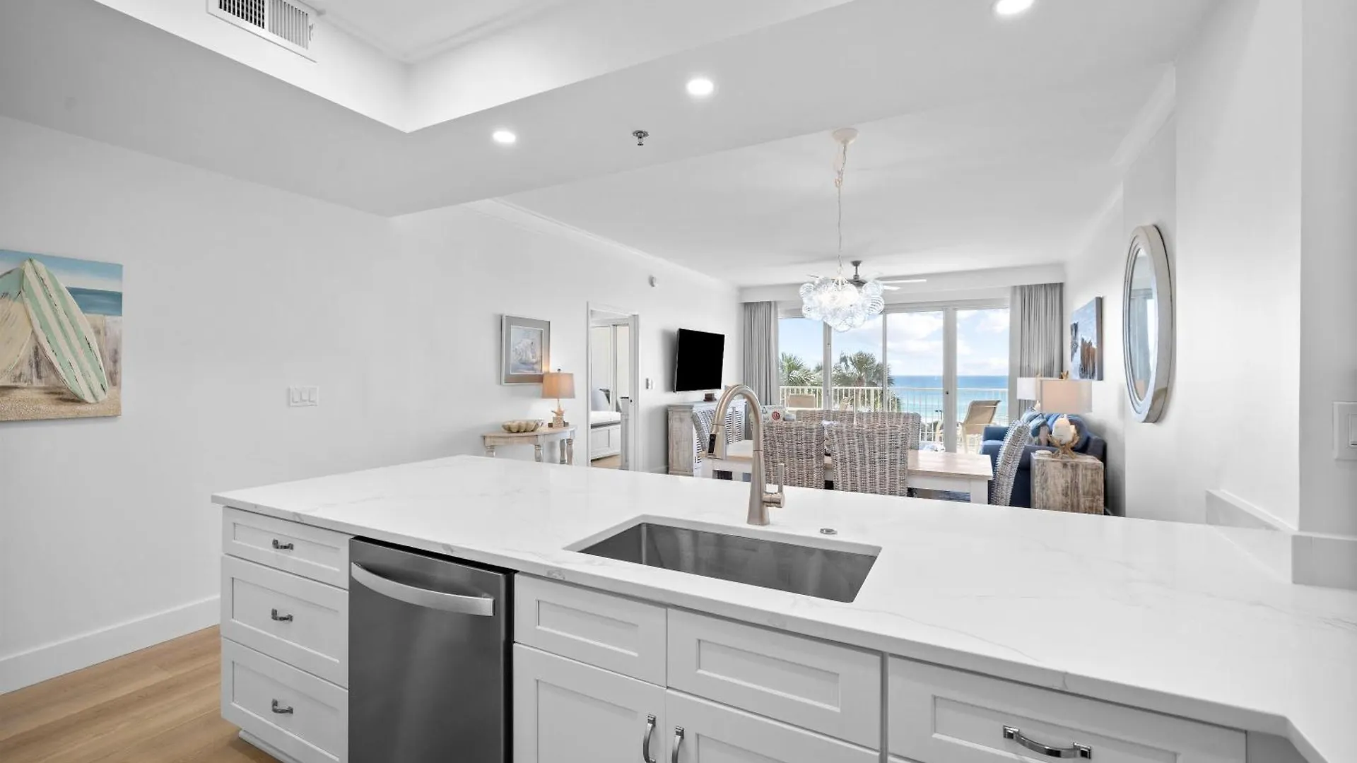 Holiday home Tides 204-205 Lockout *