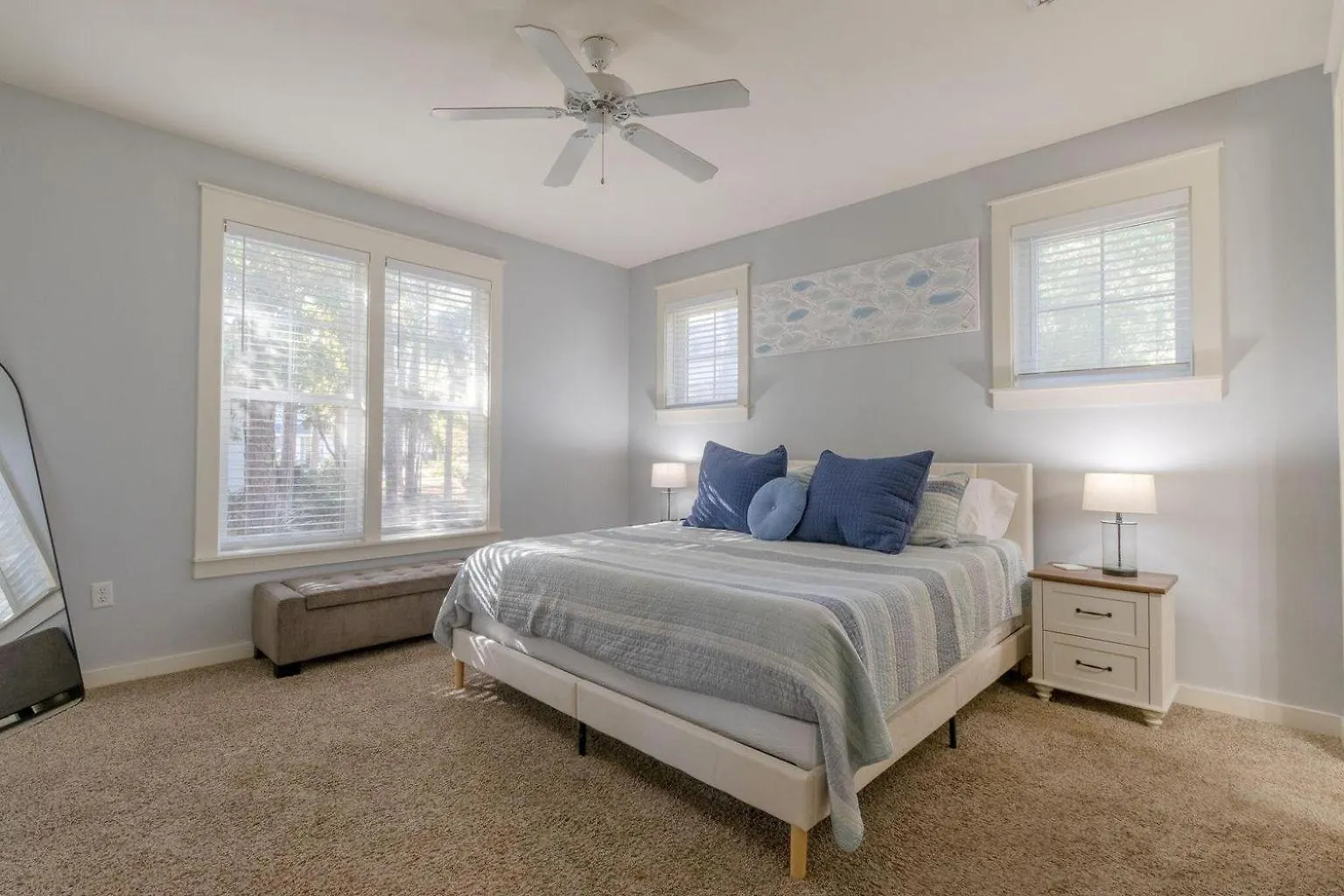 1338 Laurel Grove *