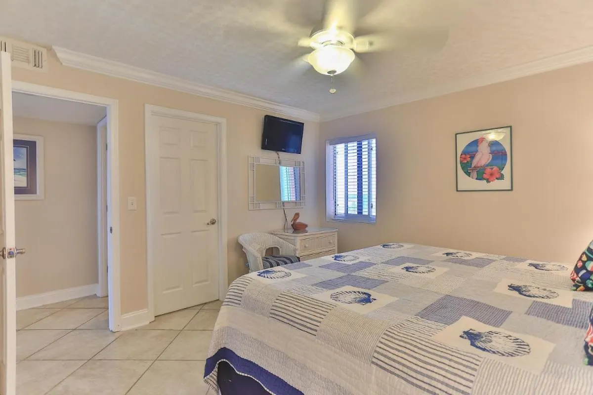 Towers 143- Front 2br