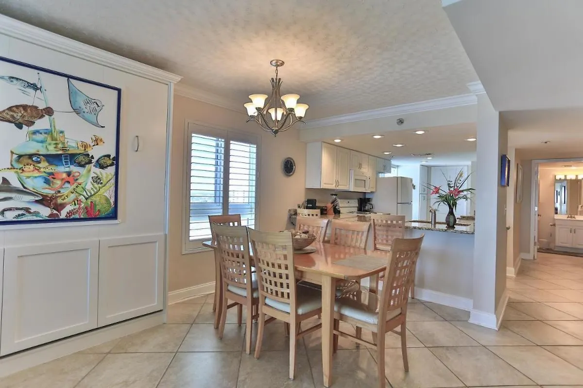 Towers 143- Front 2br Destin