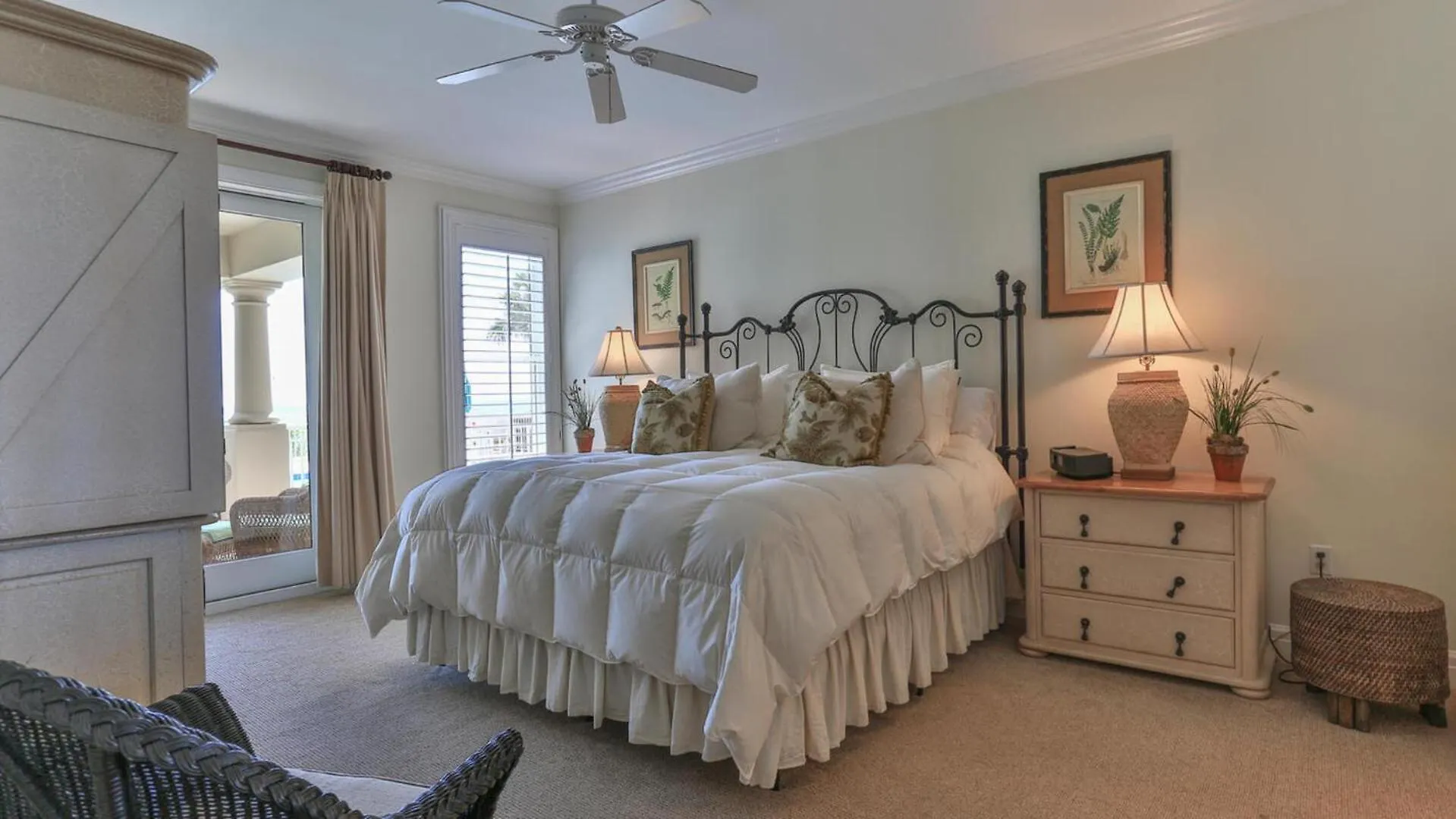 Grandview 102 - Fabulous Front Ground Floor