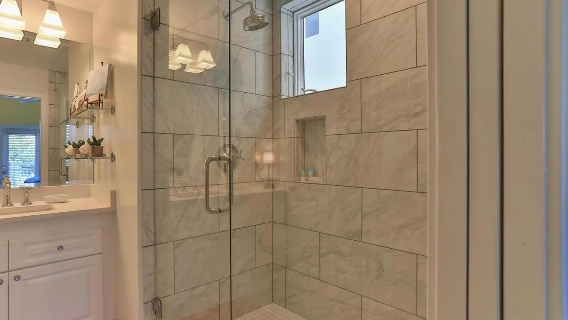 Grandview 102 - Fabulous Front Ground Floor * Destin
