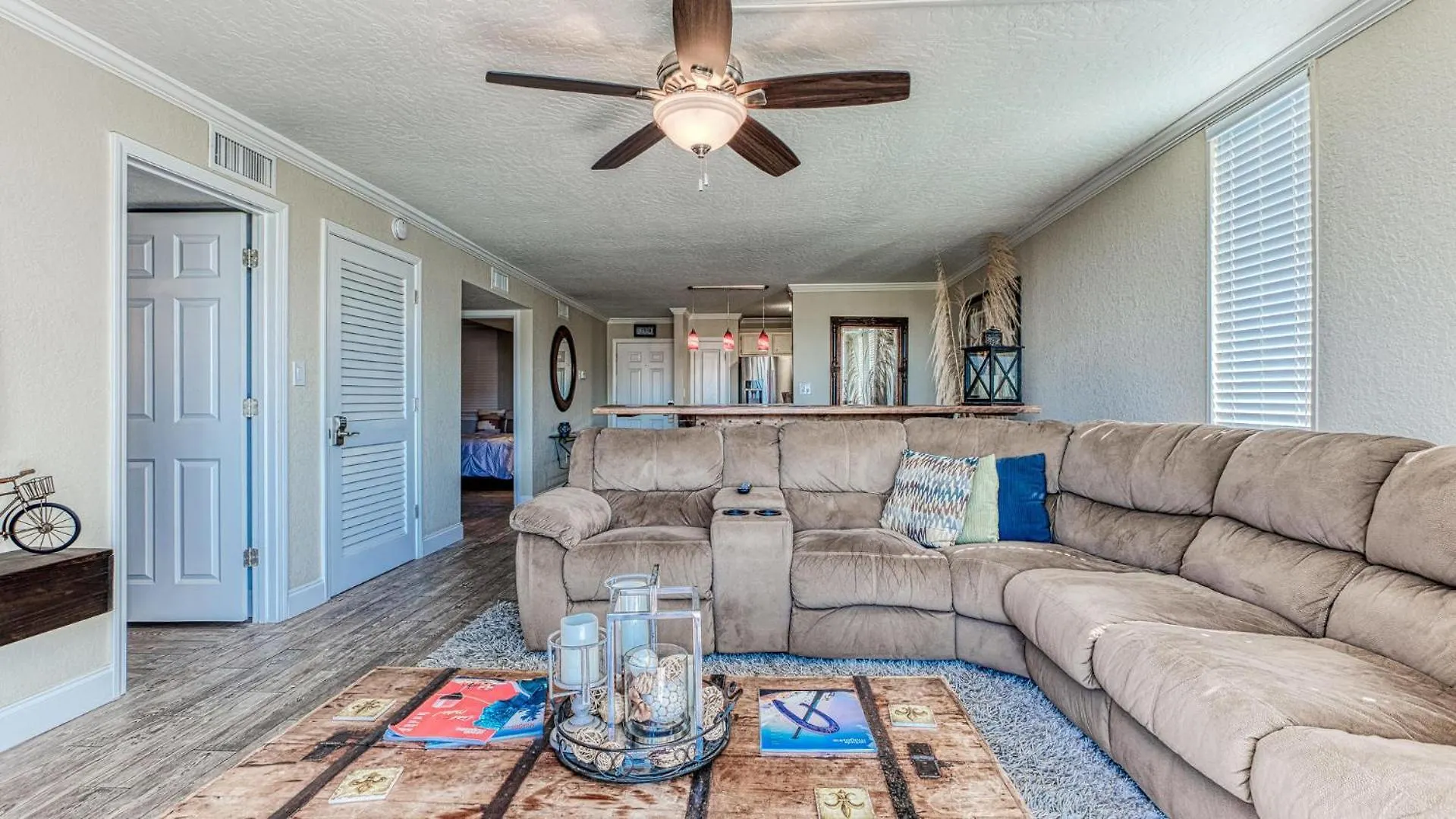 Dolphin Point 402b - 2br On Isle