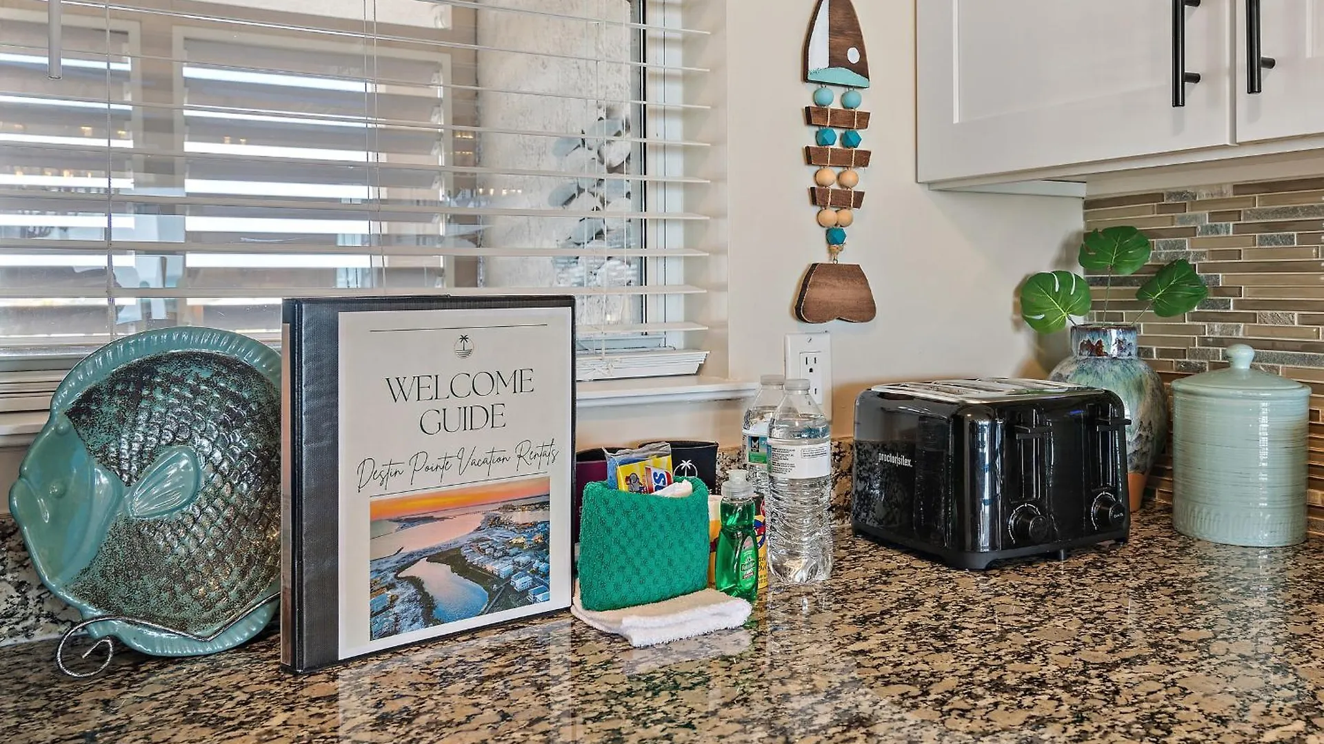 Magnolia House 504 At Pointe Apartment *
