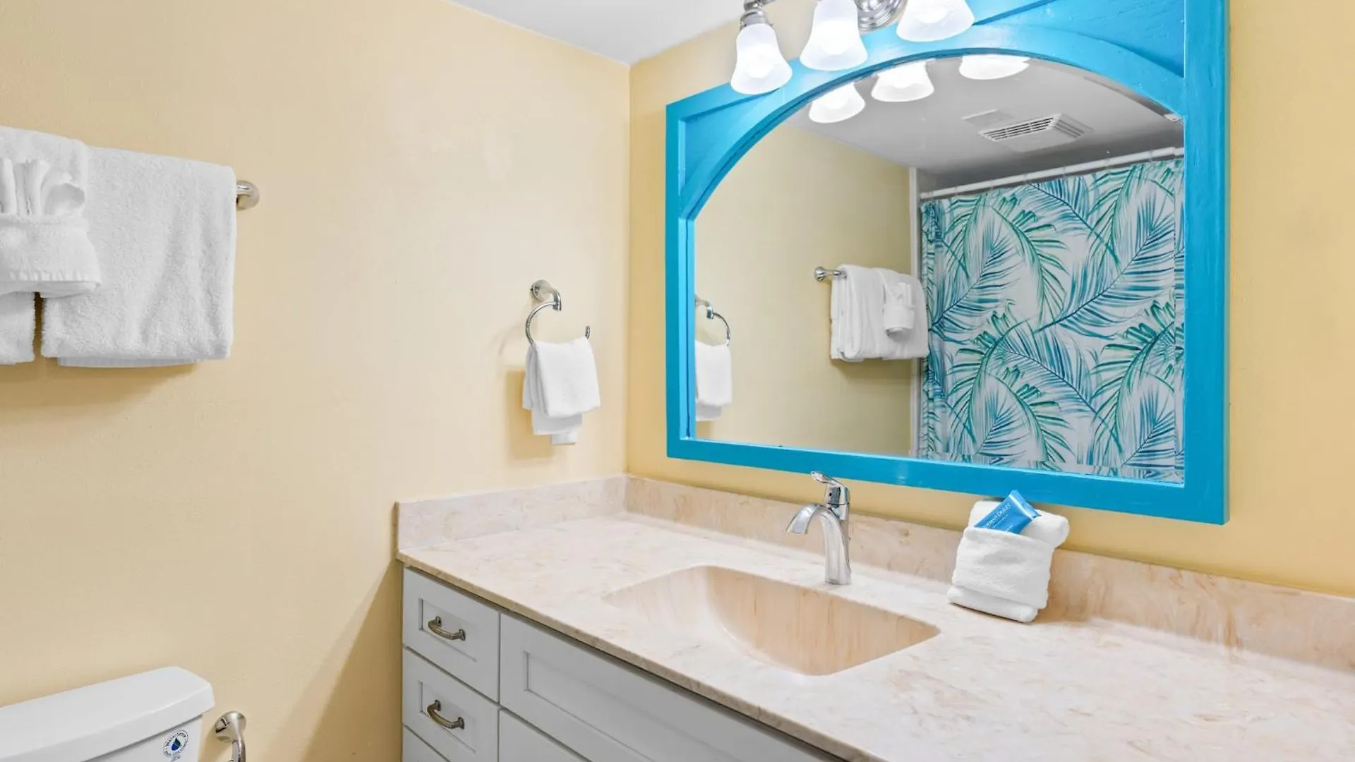 Silver Dunes 1302c By Newman-dailey * Destin