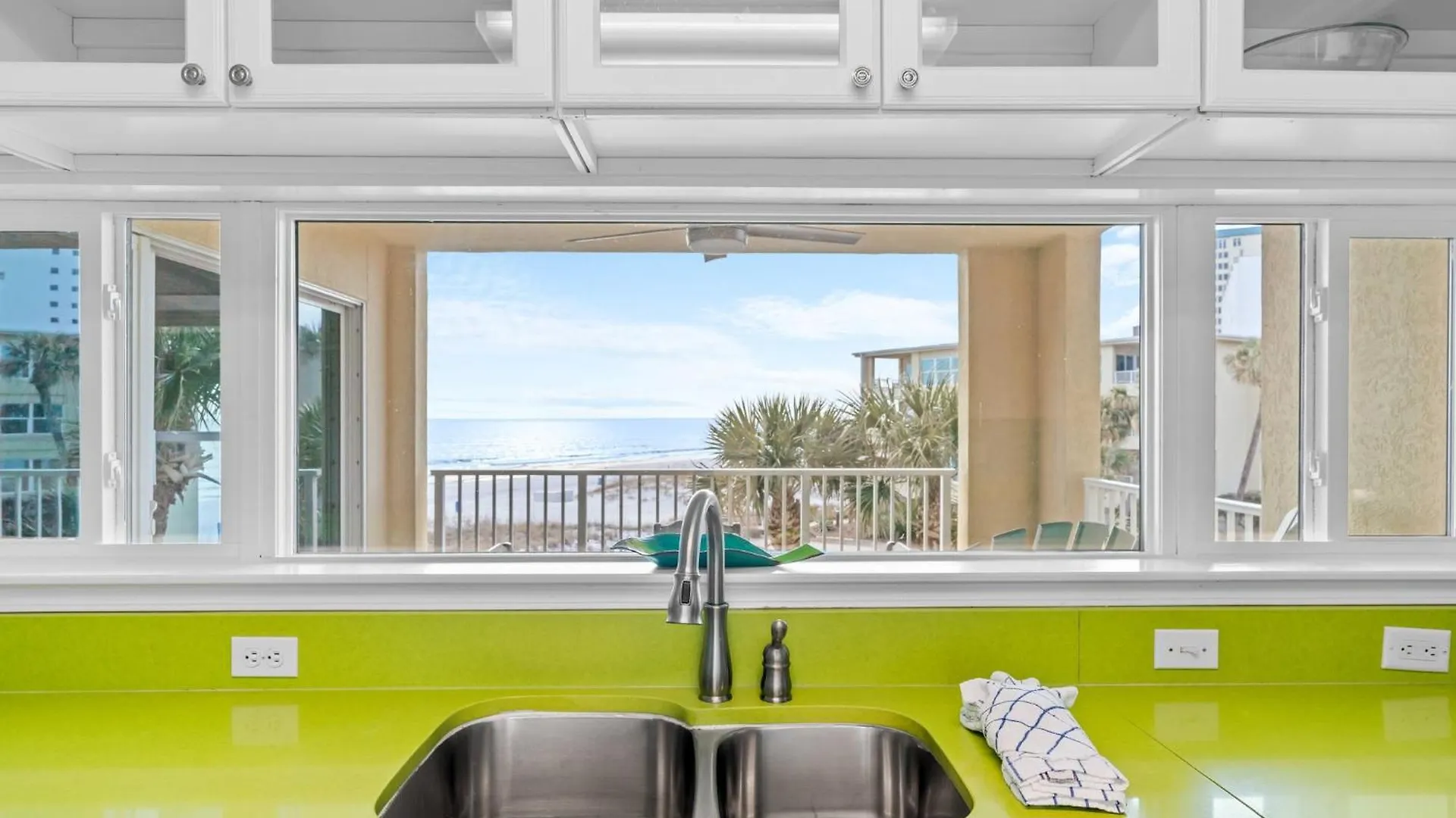 Silver Dunes 1302c By Newman-dailey