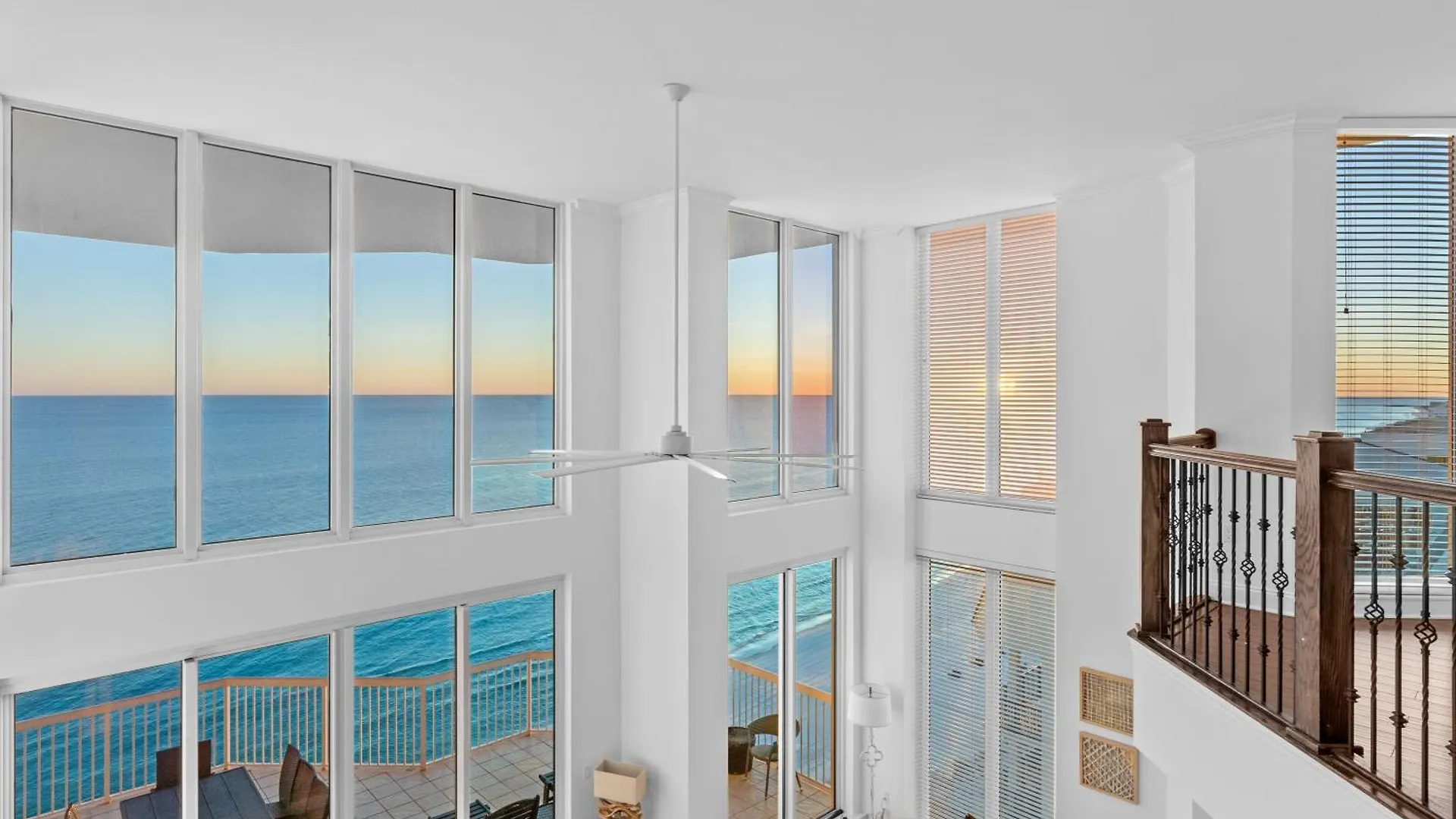 Silver Towers West 1706 By Newman-dailey Apartment