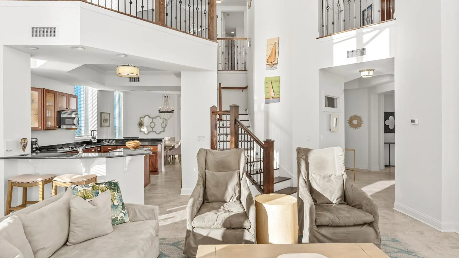 Silver Towers West 1706 By Newman-dailey Apartment