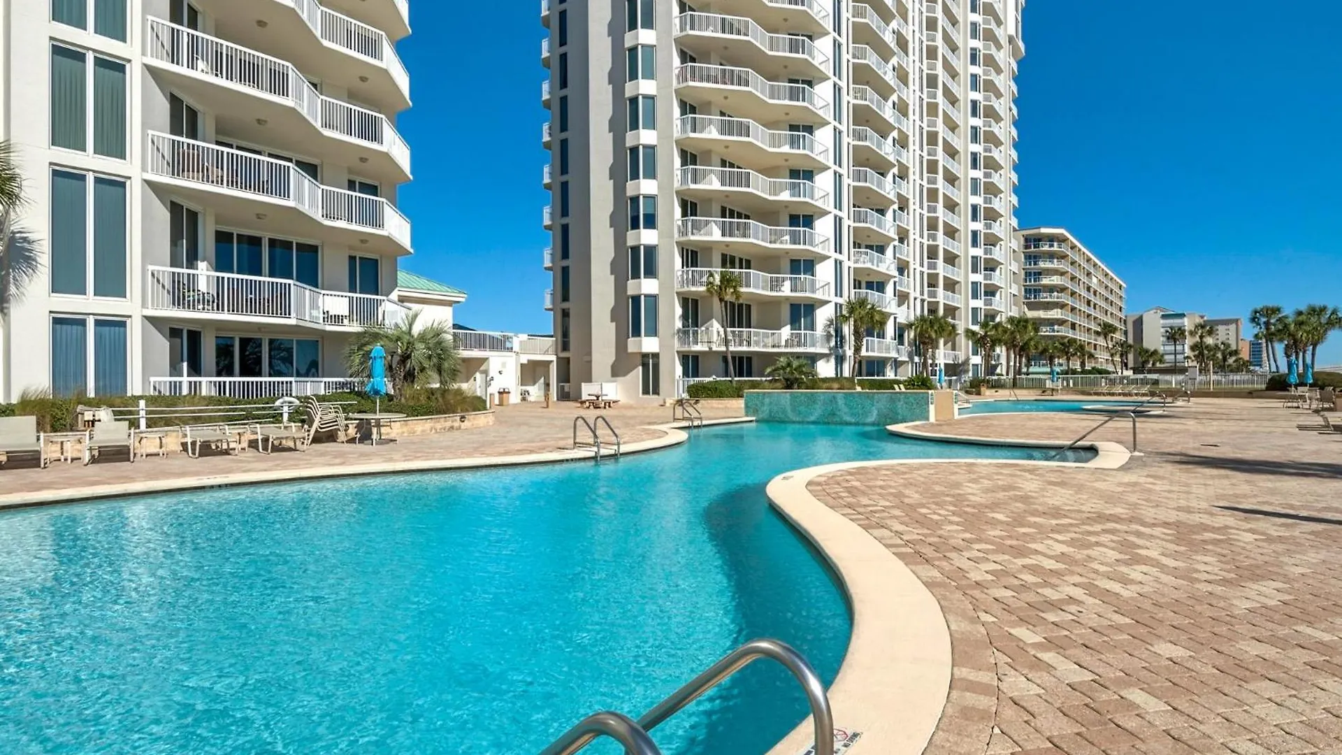 Silver Towers West 1706 By Newman-dailey Apartment *