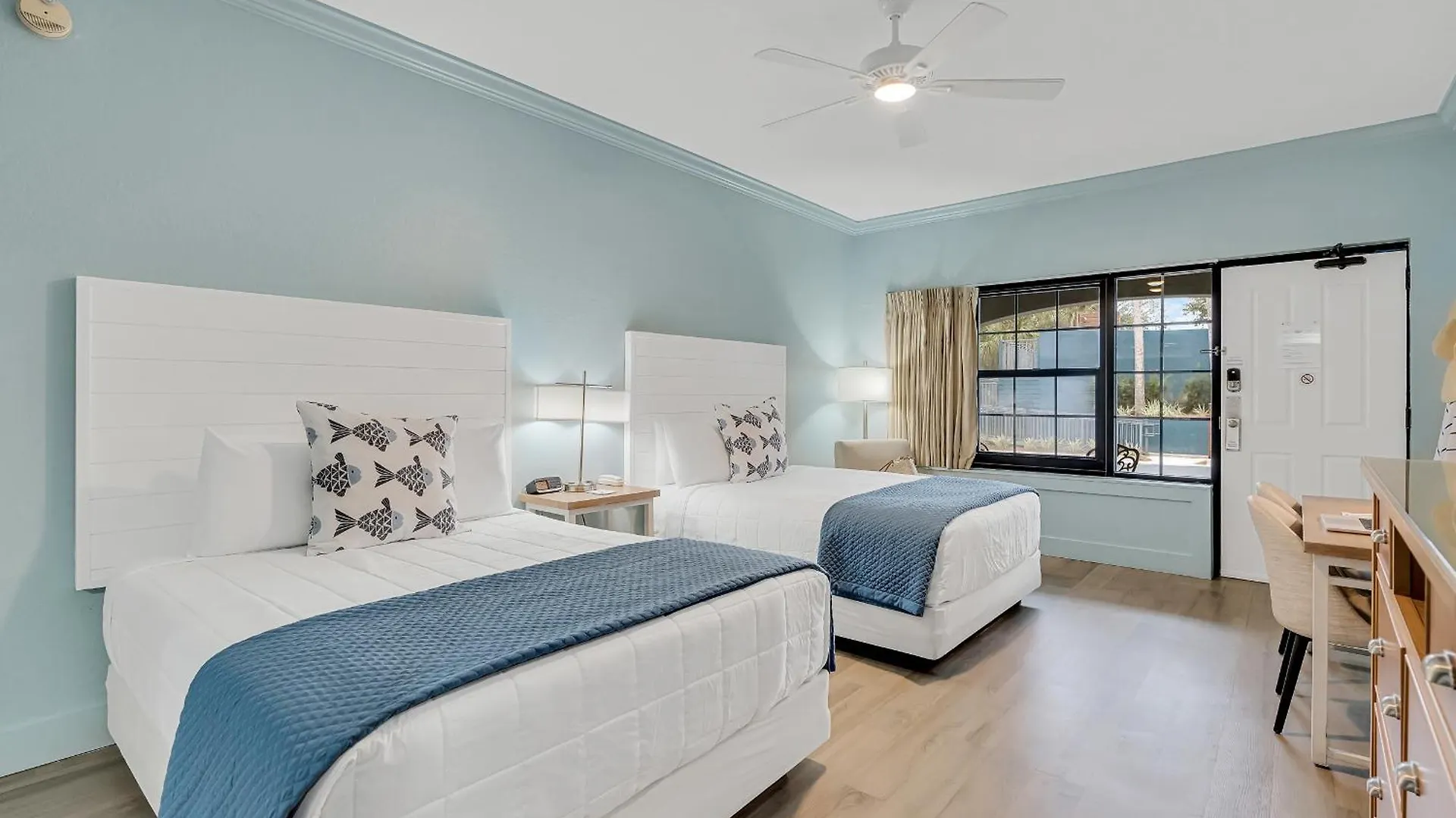 Hotel Beachside 3*
