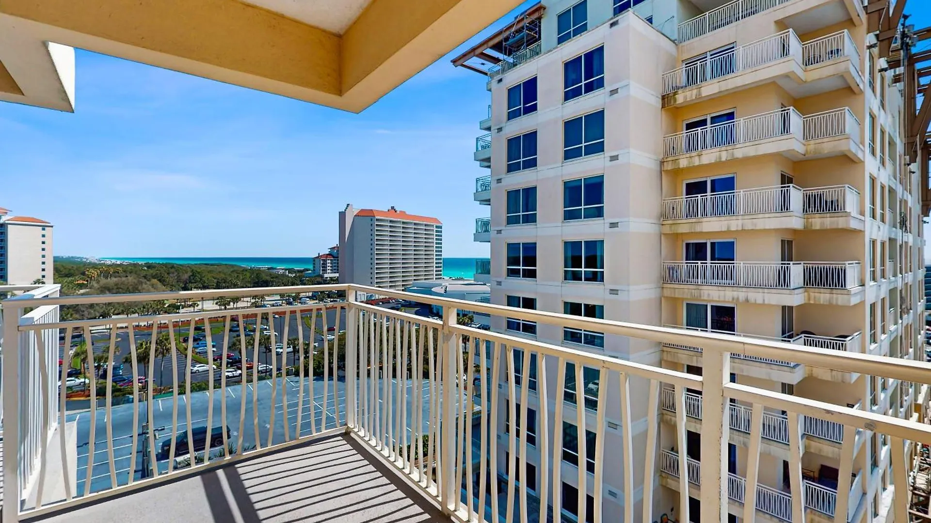 Sandestin - Luau Destin