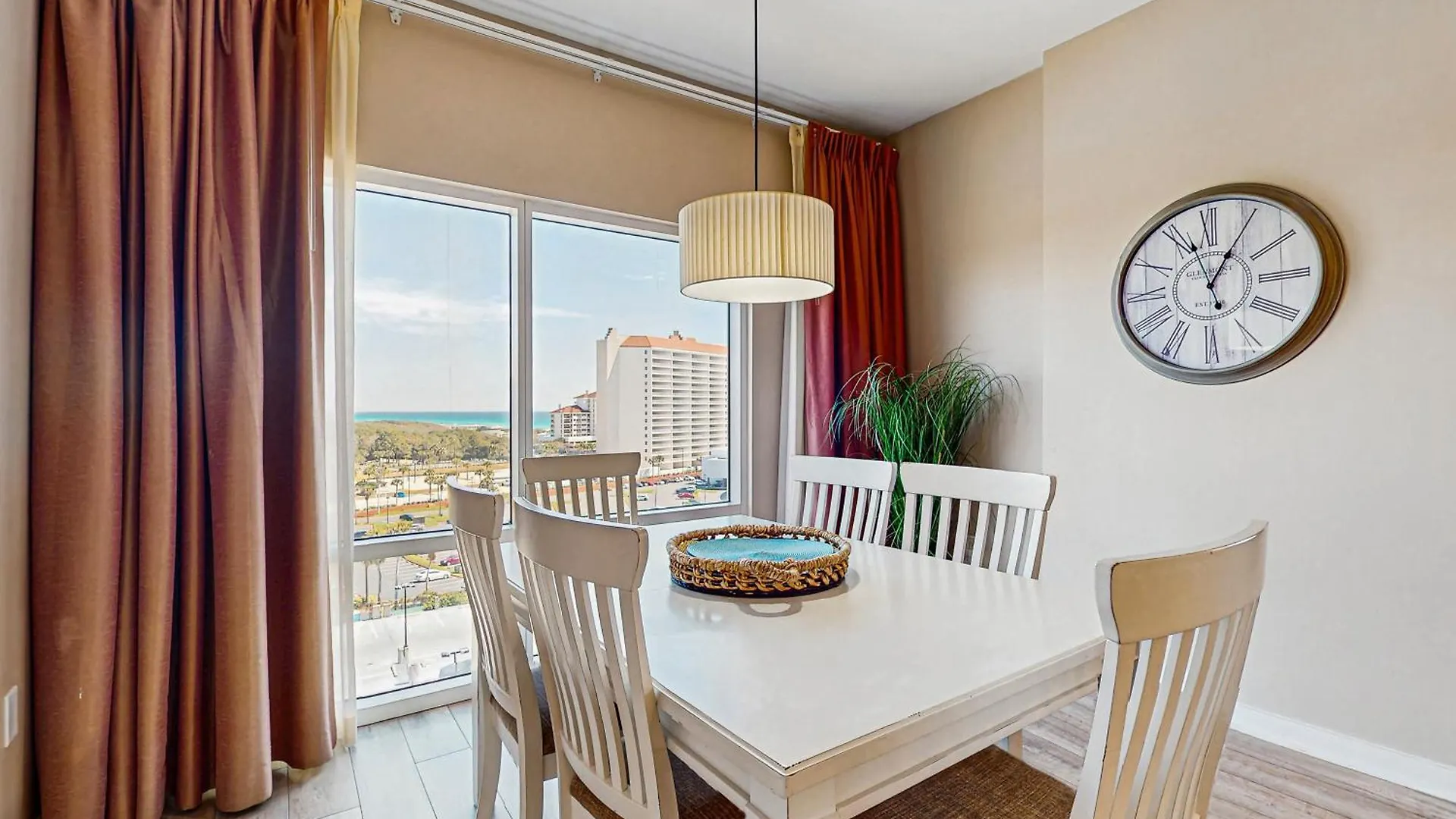 Sandestin - Luau Holiday home