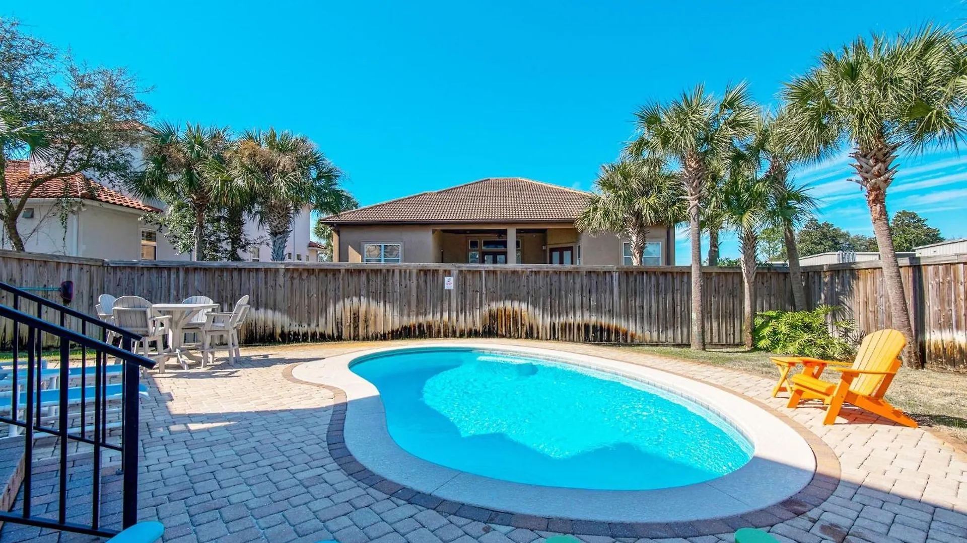 Jewel Of Terra Cotta * Destin