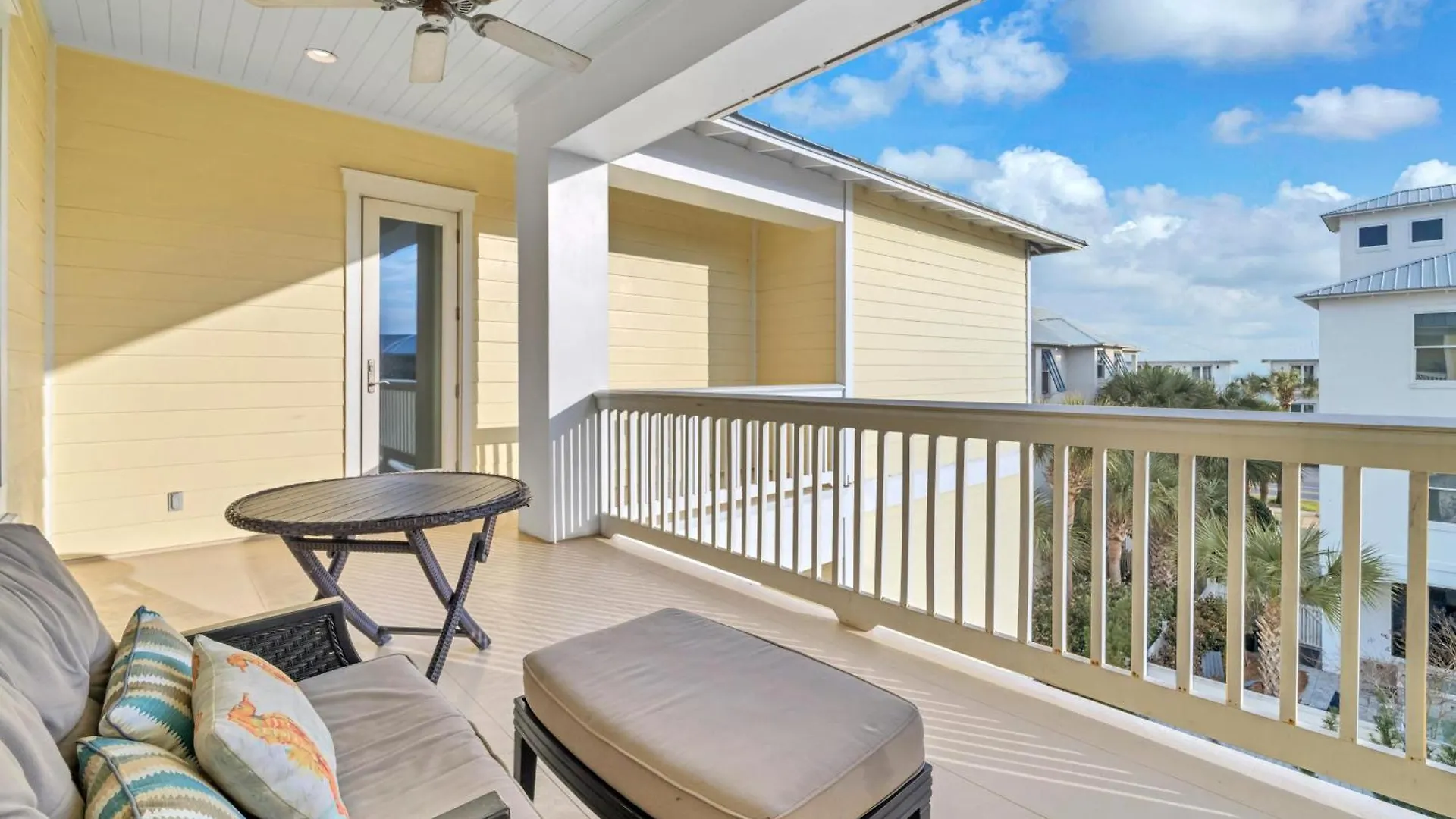 Born To Sun Holiday home
