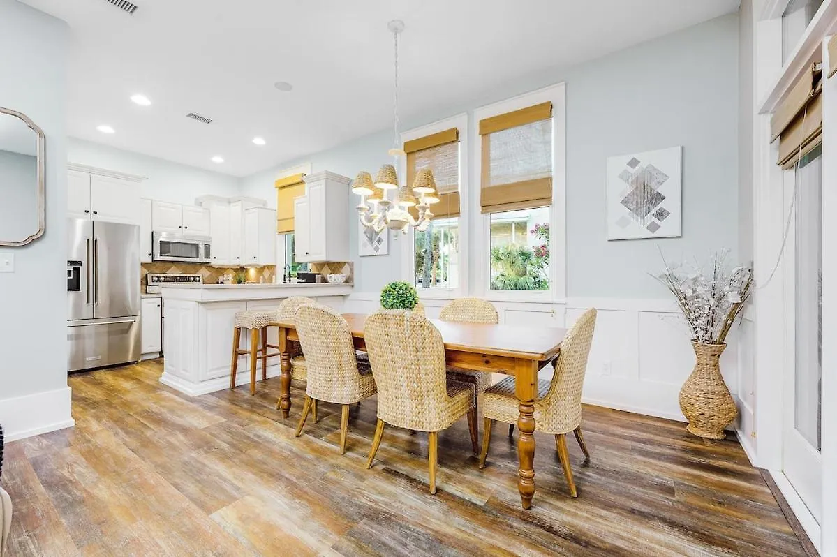Σπίτι διακοπών Luxury 3br Gated - Infinity Pool, Walk To Private - Vet-owned! *