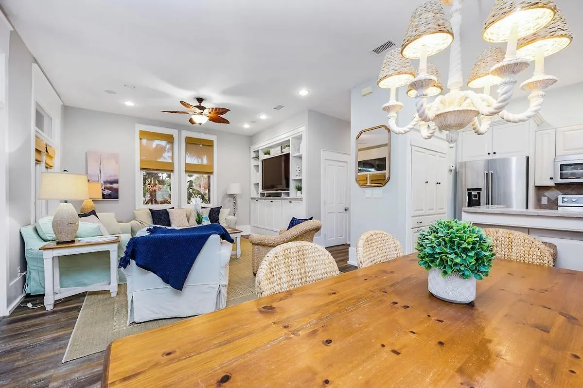 Σπίτι διακοπών Luxury 3br Gated - Infinity Pool, Walk To Private - Vet-owned!