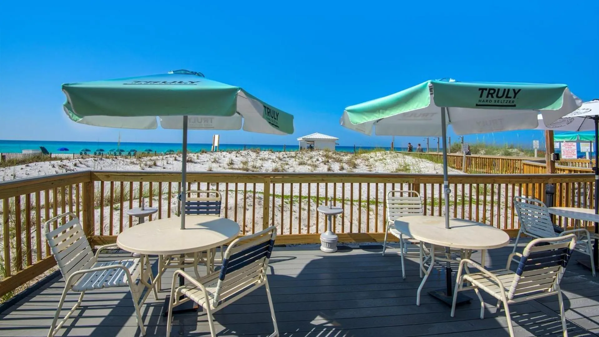 Terrace At Pelican 1503