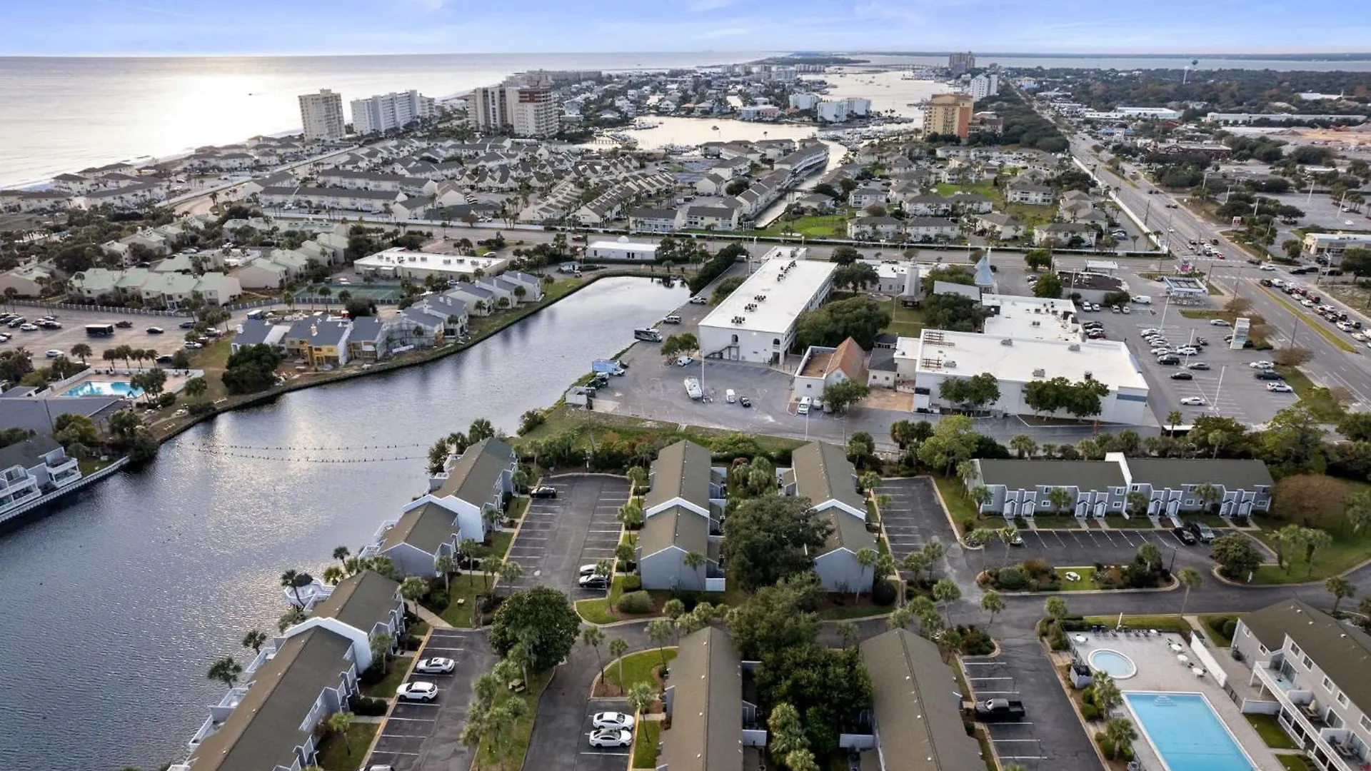 Southbay By The Gulf 010 By Newman-dailey Destin