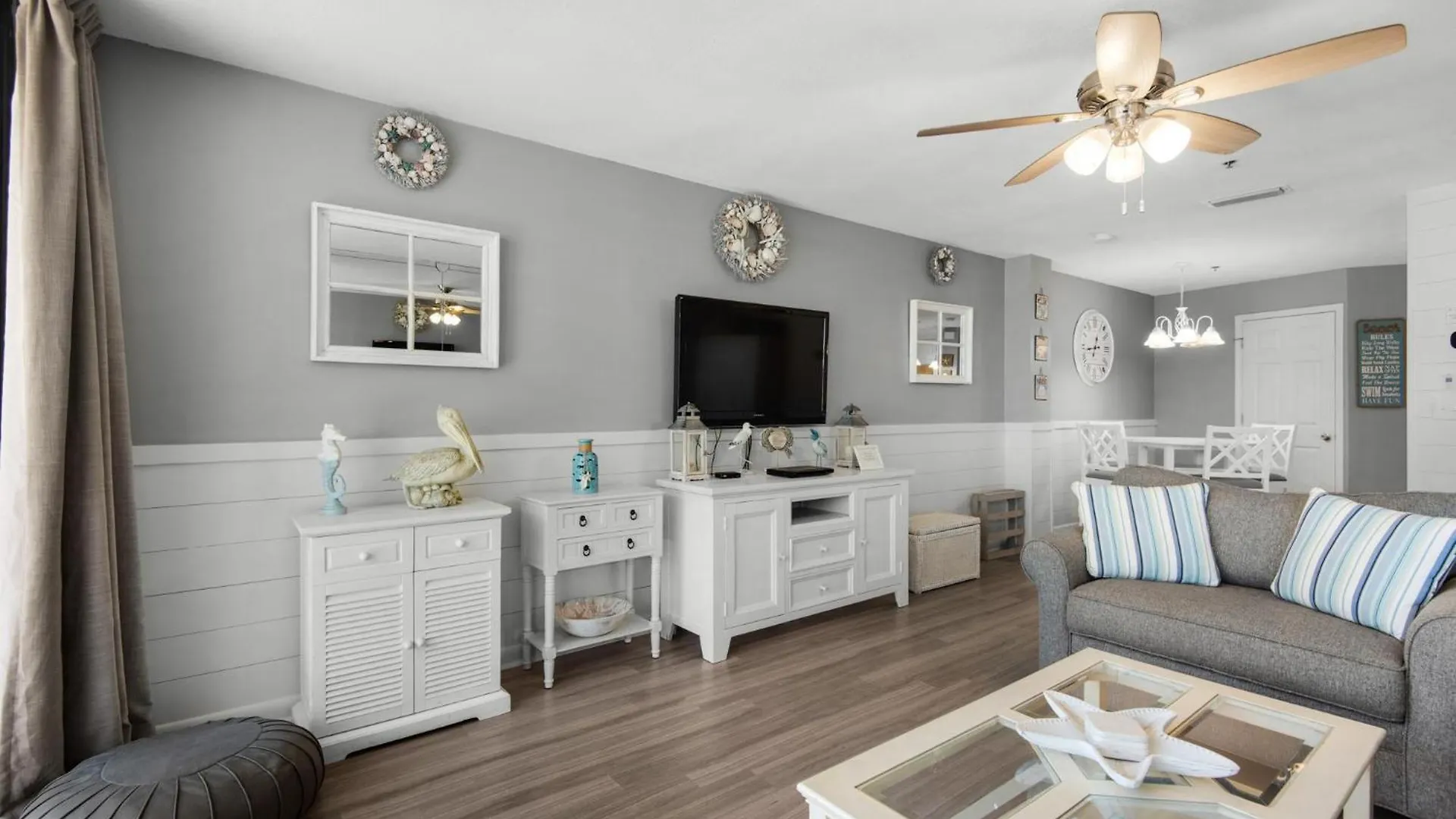 Mainsail 202 * Destin