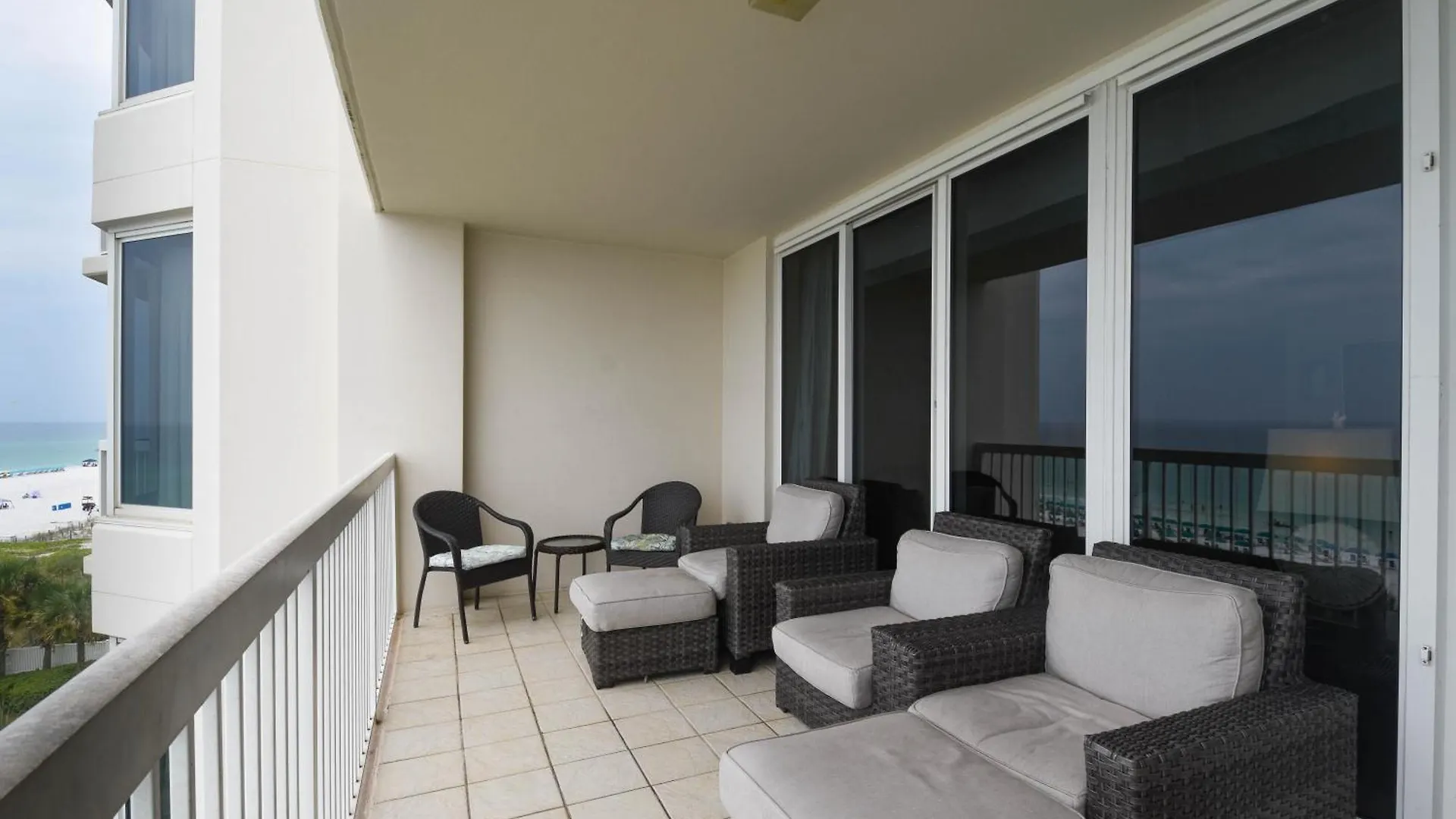 Silver Towers W504 Apartment Destin