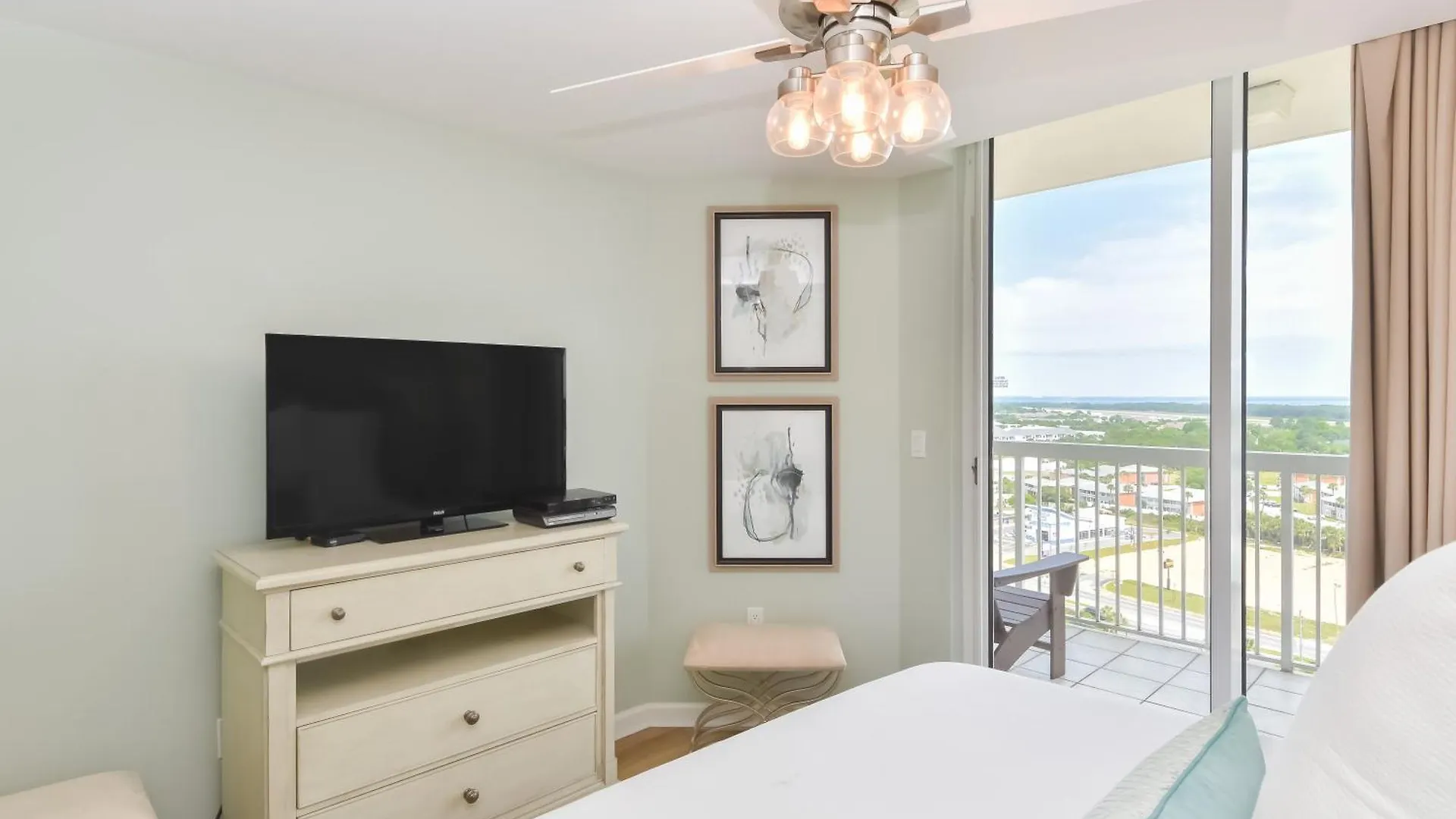 Apartment Silver Towers W1606