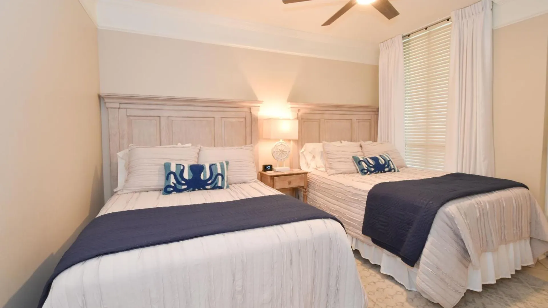 Silver Shells St, Maarten 406 Apartment *