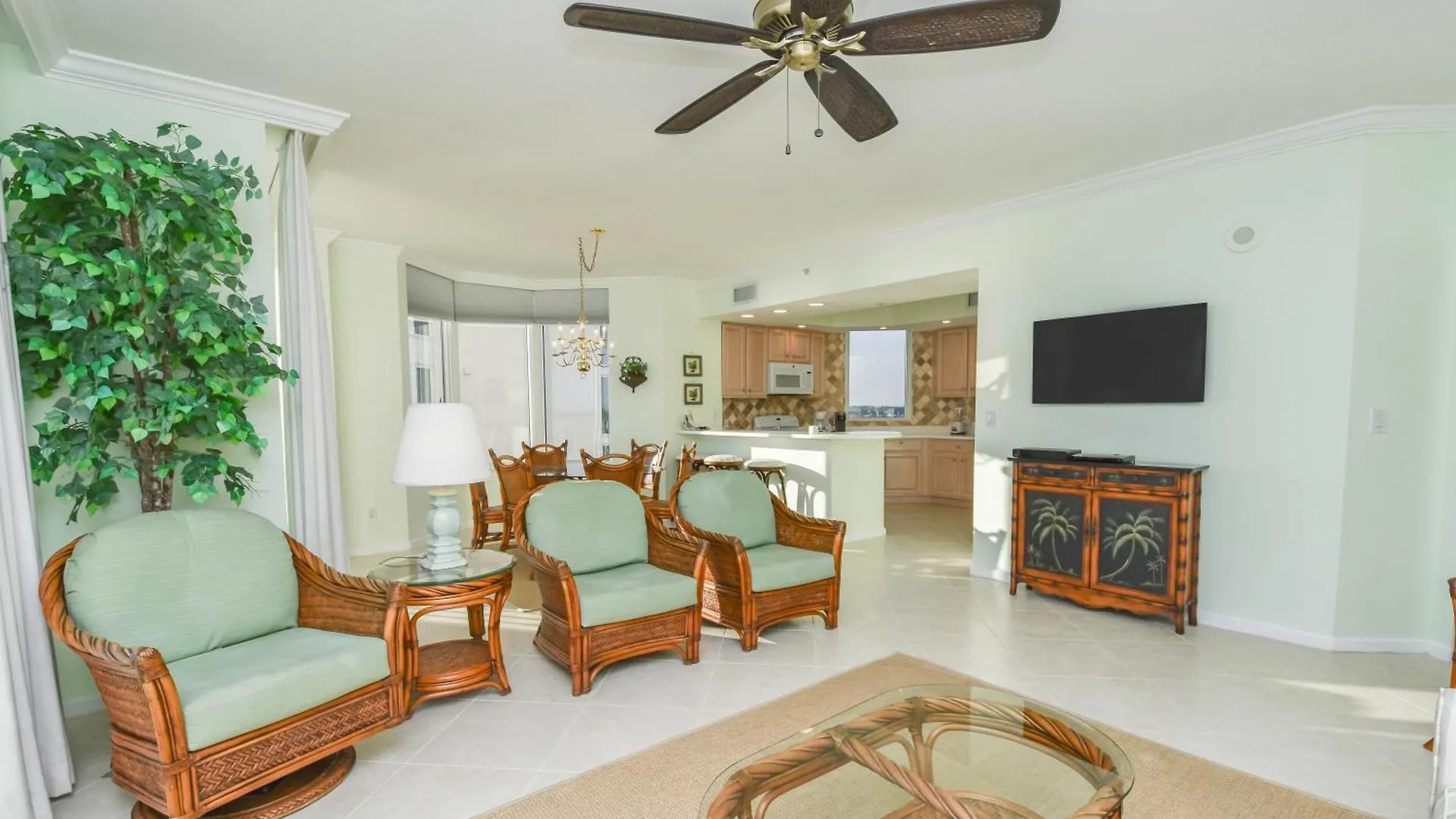 Silver Towers E806 Destin