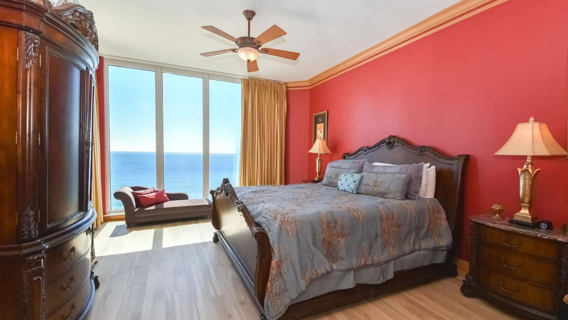 Silver Towers Eph1701 * Destin