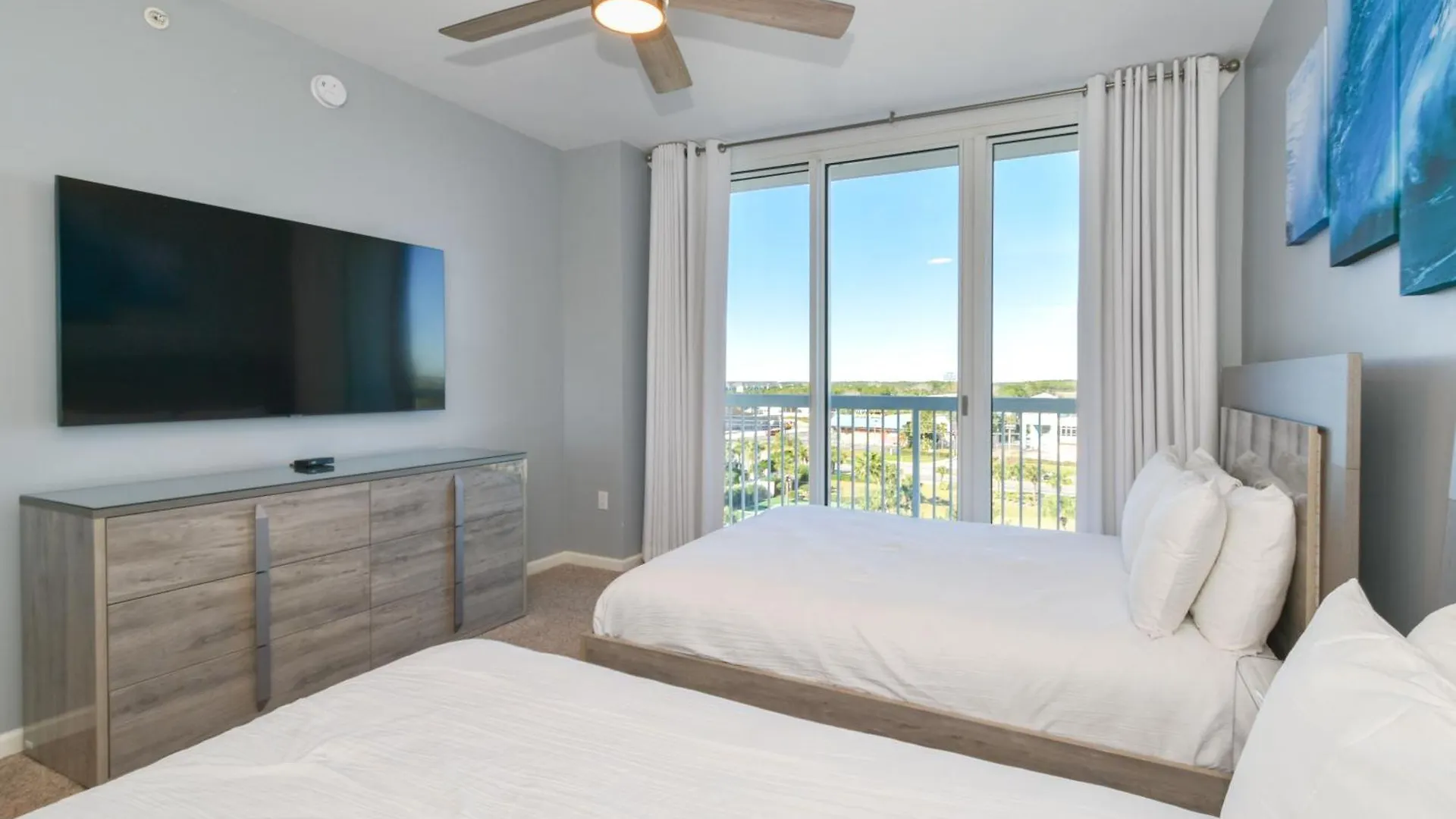 Apartment Silver Towers W704 *