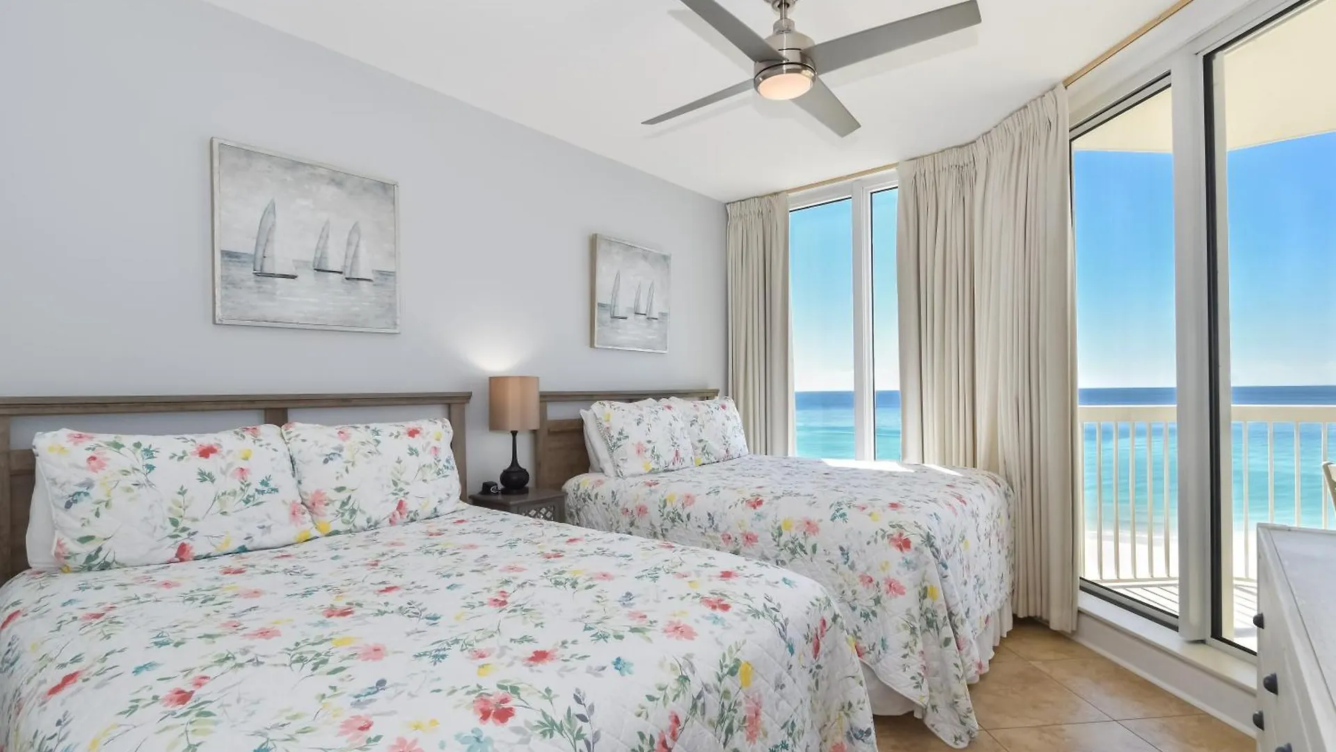 Silver Towers E702 Destin