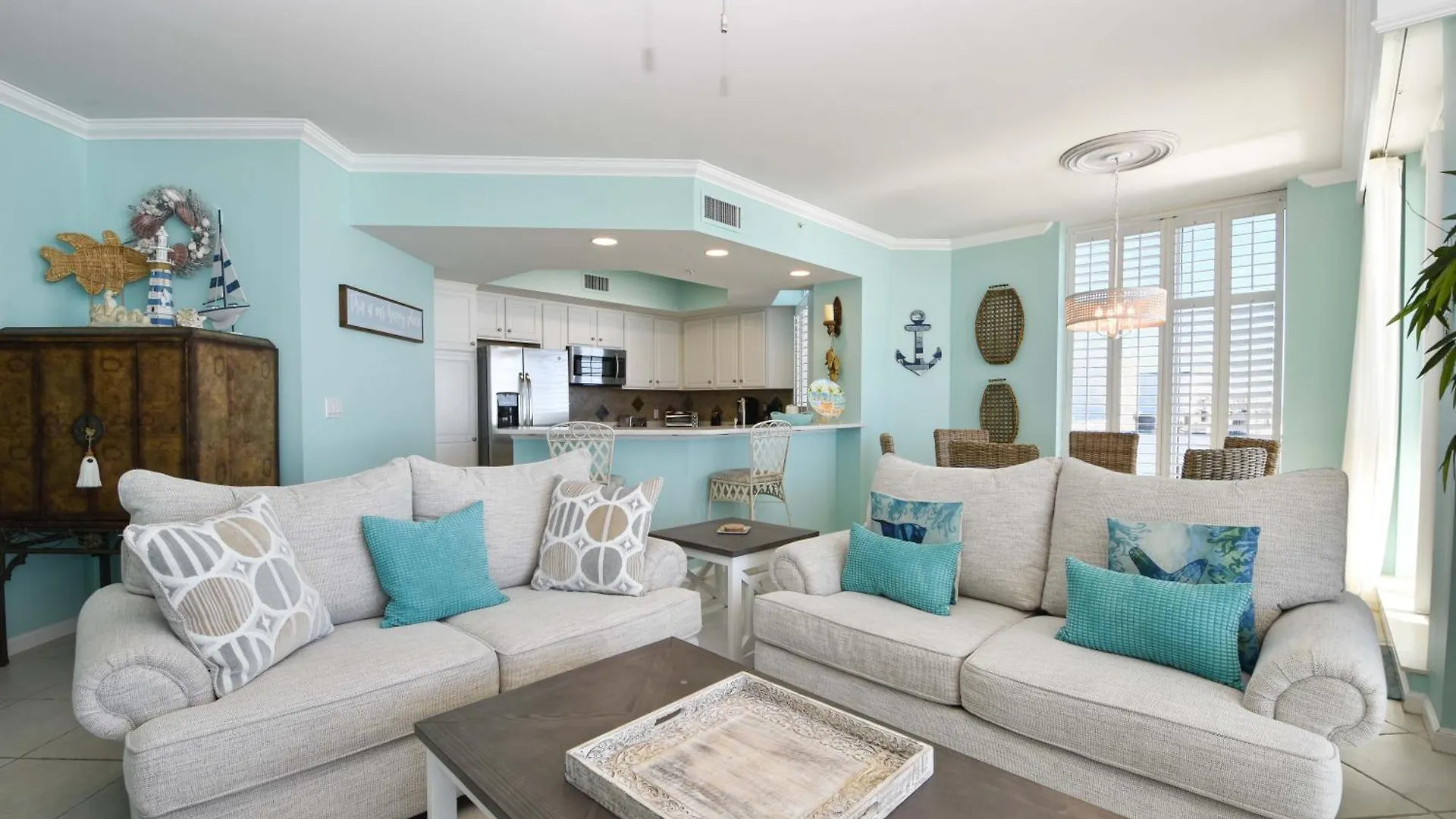 Silver Towers E1001 Apartment Destin
