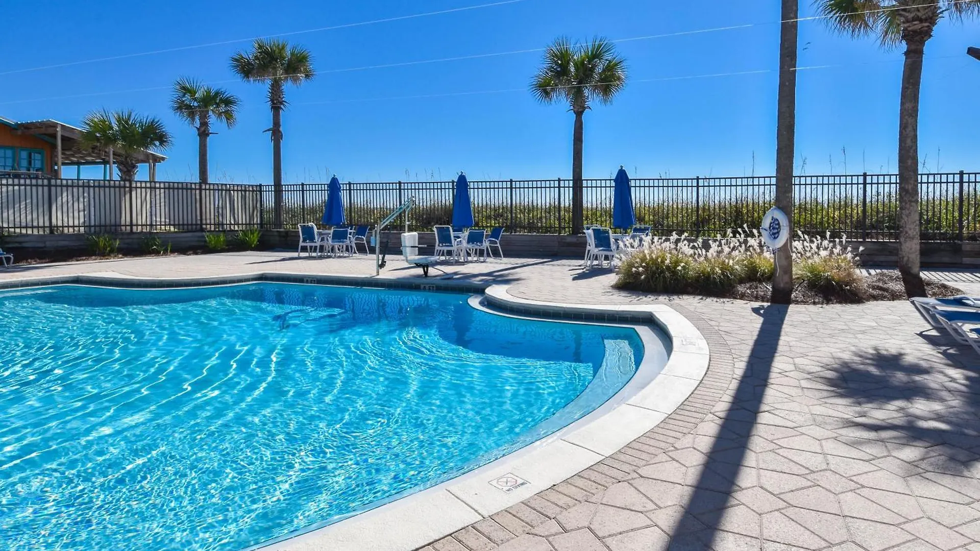 Sterling Shores 417 Apartment