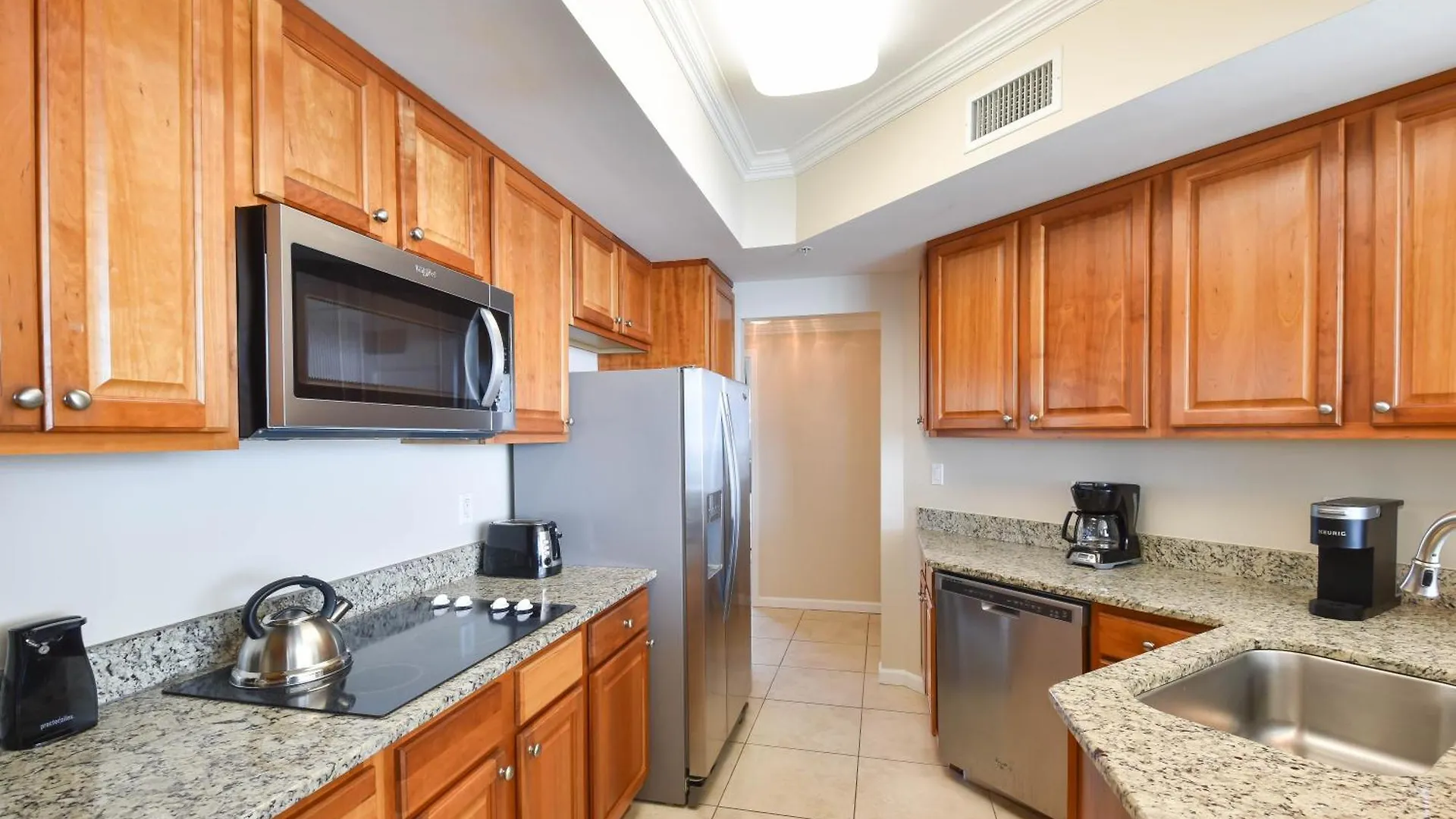 Apartment Silver Towers W1203