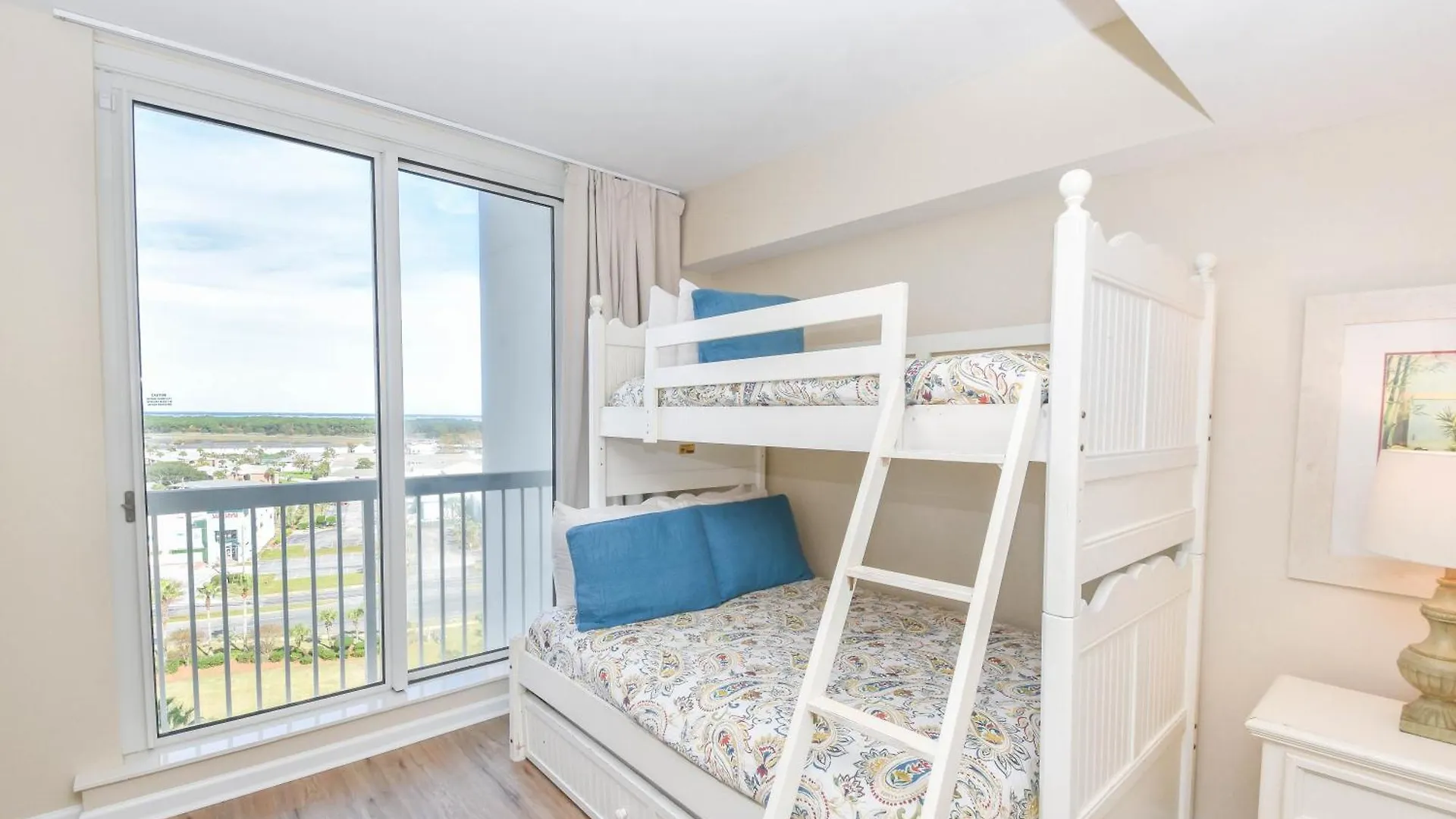 Apartment Silver Towers W1203 *