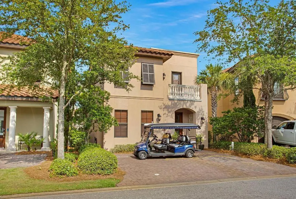 Large 5-br In Golf And - 2 Golf Carts