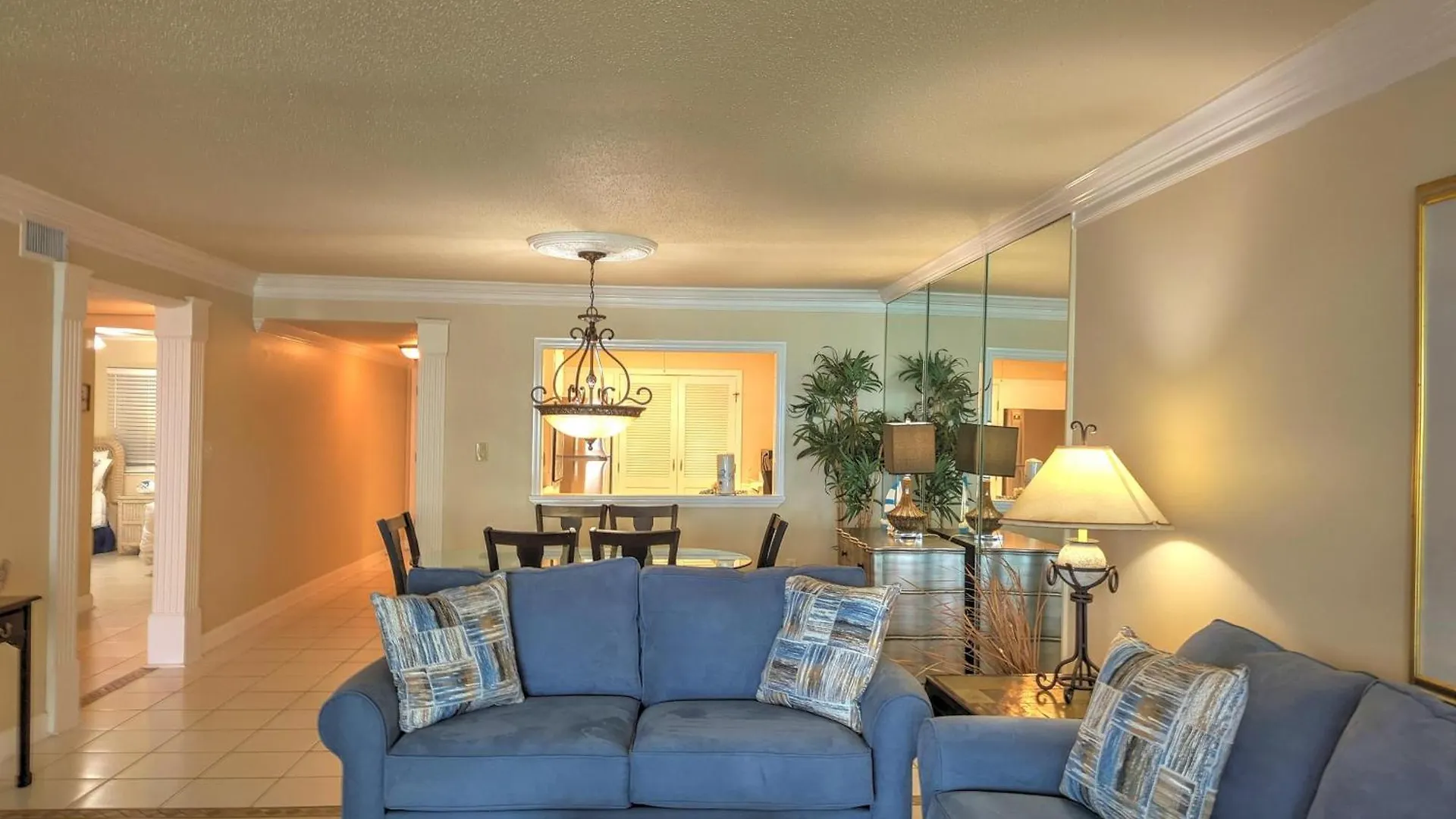 Slt #2043 - Stunning View! Free Service! *