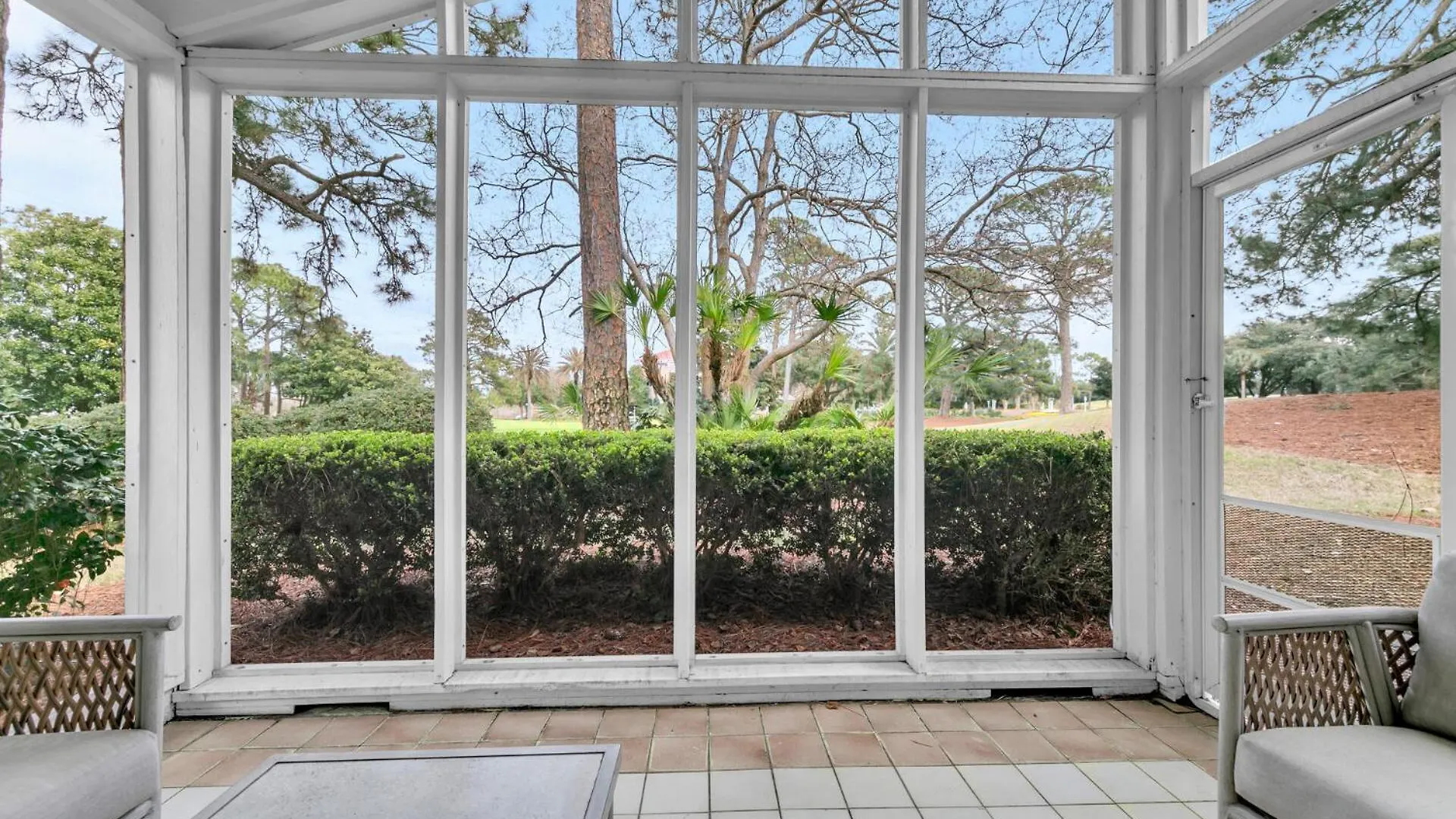Holiday home Magnolia Village Unit 506 Is A Beautiful 2 Bed 2 Bath Located In Sandestin Golf And Destin