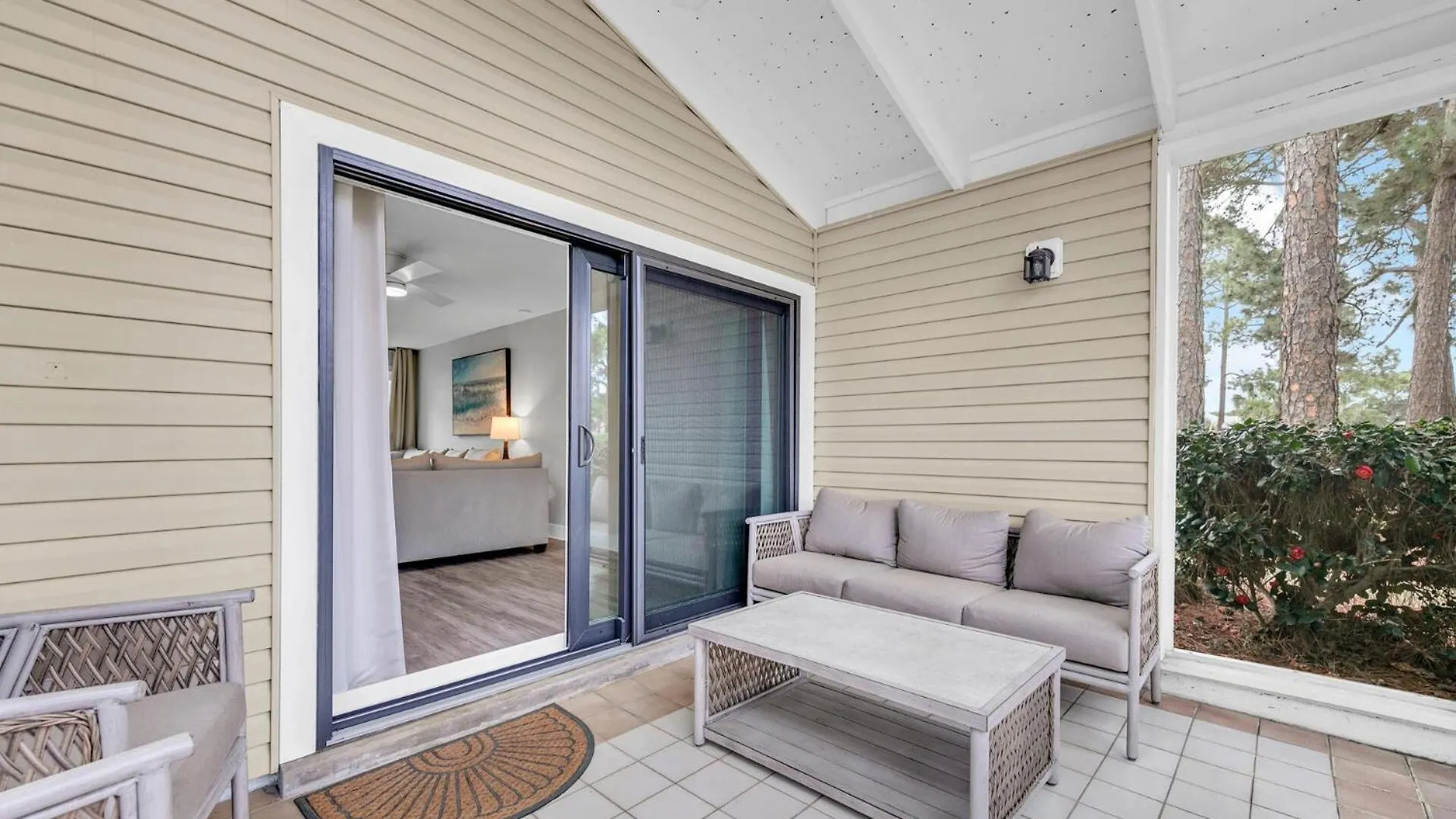 Magnolia Village Unit 506 Is A Beautiful 2 Bed 2 Bath Located In Sandestin Golf And * Destin