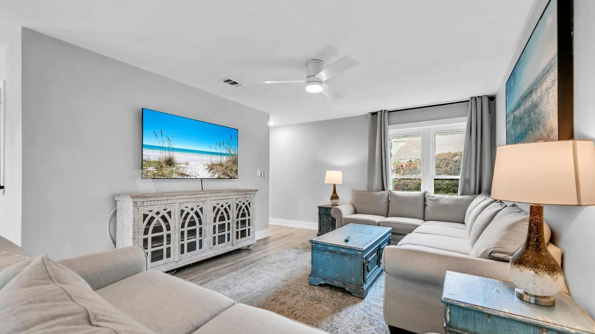 Holiday home Magnolia Village Unit 506 Is A Beautiful 2 Bed 2 Bath Located In Sandestin Golf And *
