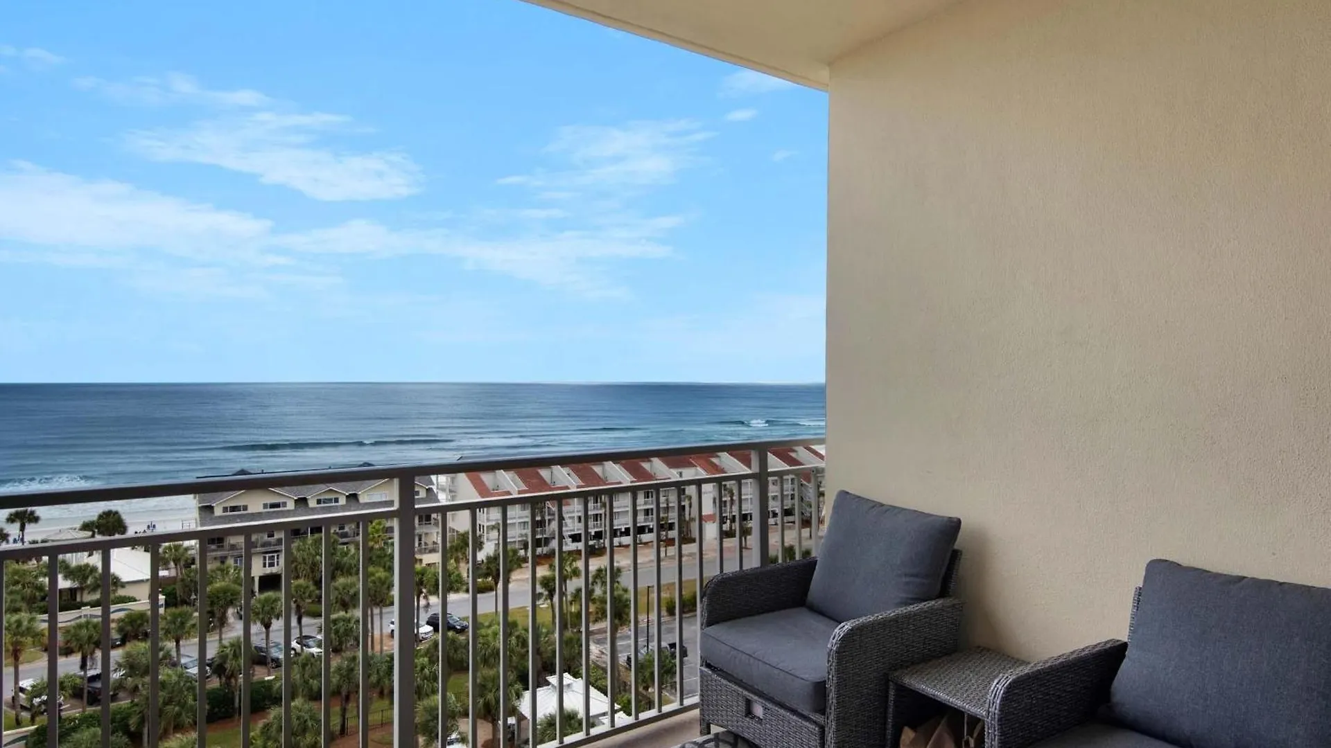 Sterling Shores 916 Apartment